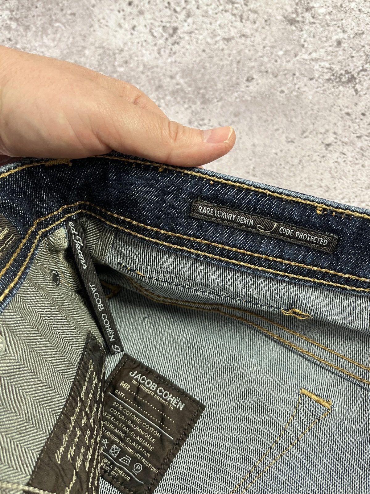 Jacob Cohen Jacob Cohën Denim Shorts – Premium Handmade (Size 33) Size US 33 - 11 Thumbnail
