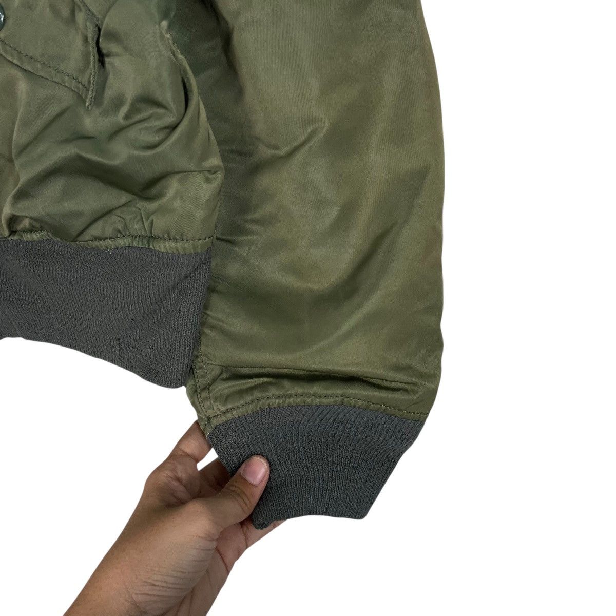Alpha Industries Vintage 70S Alpha Industries USAF L-2B Flight Jacket Size US L / EU 52-54 / 3 - 13 Thumbnail
