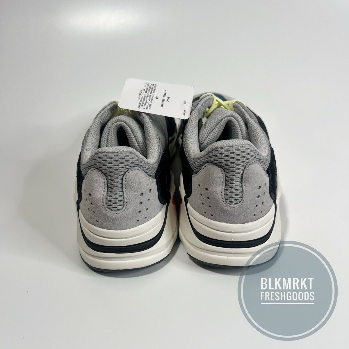 Yeezy adidas Yeezy Boost 700 Wave Runner Solid Grey 9 Size US 9 / EU 42 - 8 Thumbnail