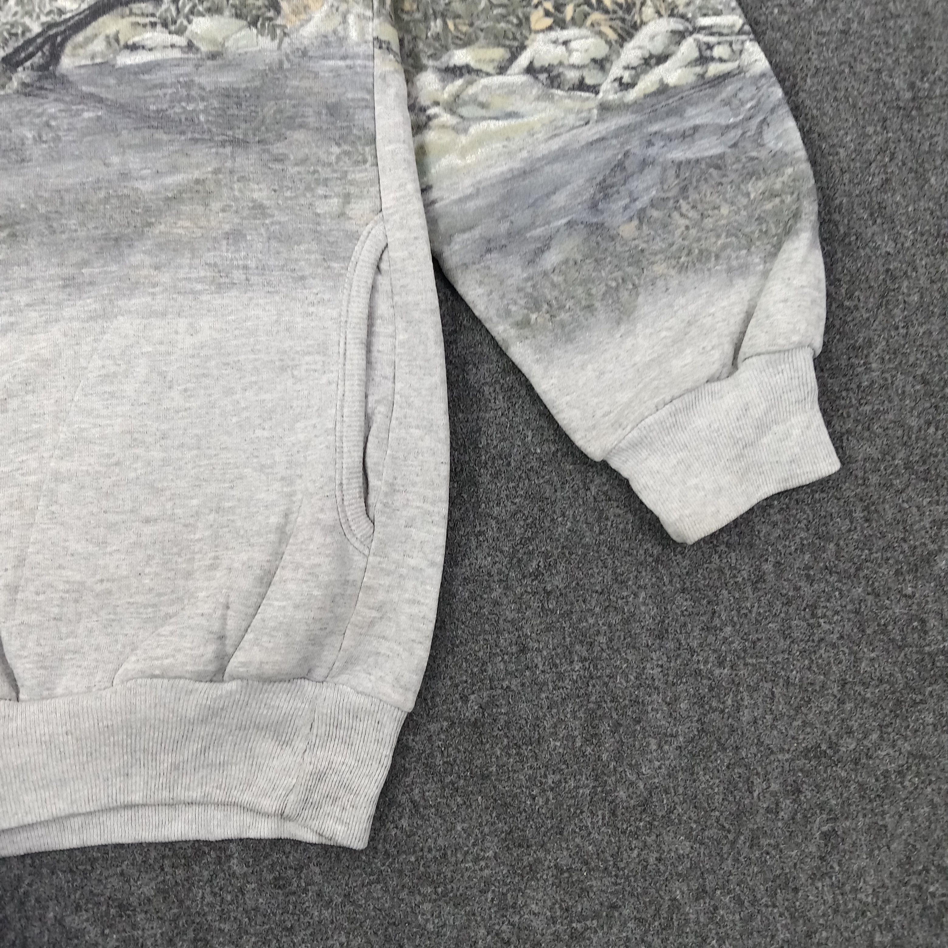 Vintage Aitisans Art Bear Winter Nature Sweatshirt C262N7 Size US M / EU 48-50 / 2 - 4 Thumbnail