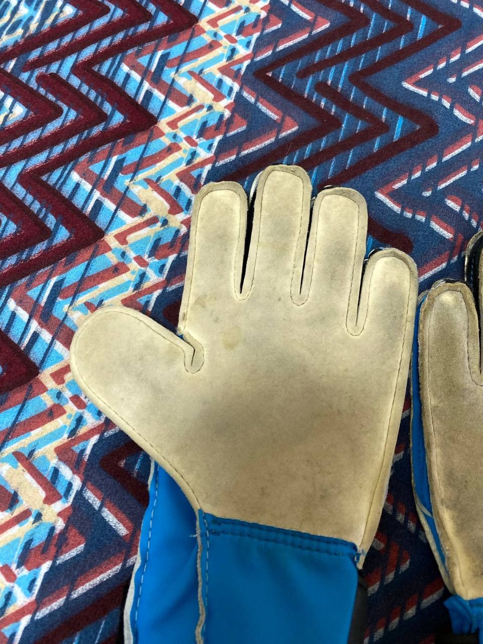 Nike Gloves Nike football Vintage Sportwear Y2K Size ONE SIZE - 8 Thumbnail
