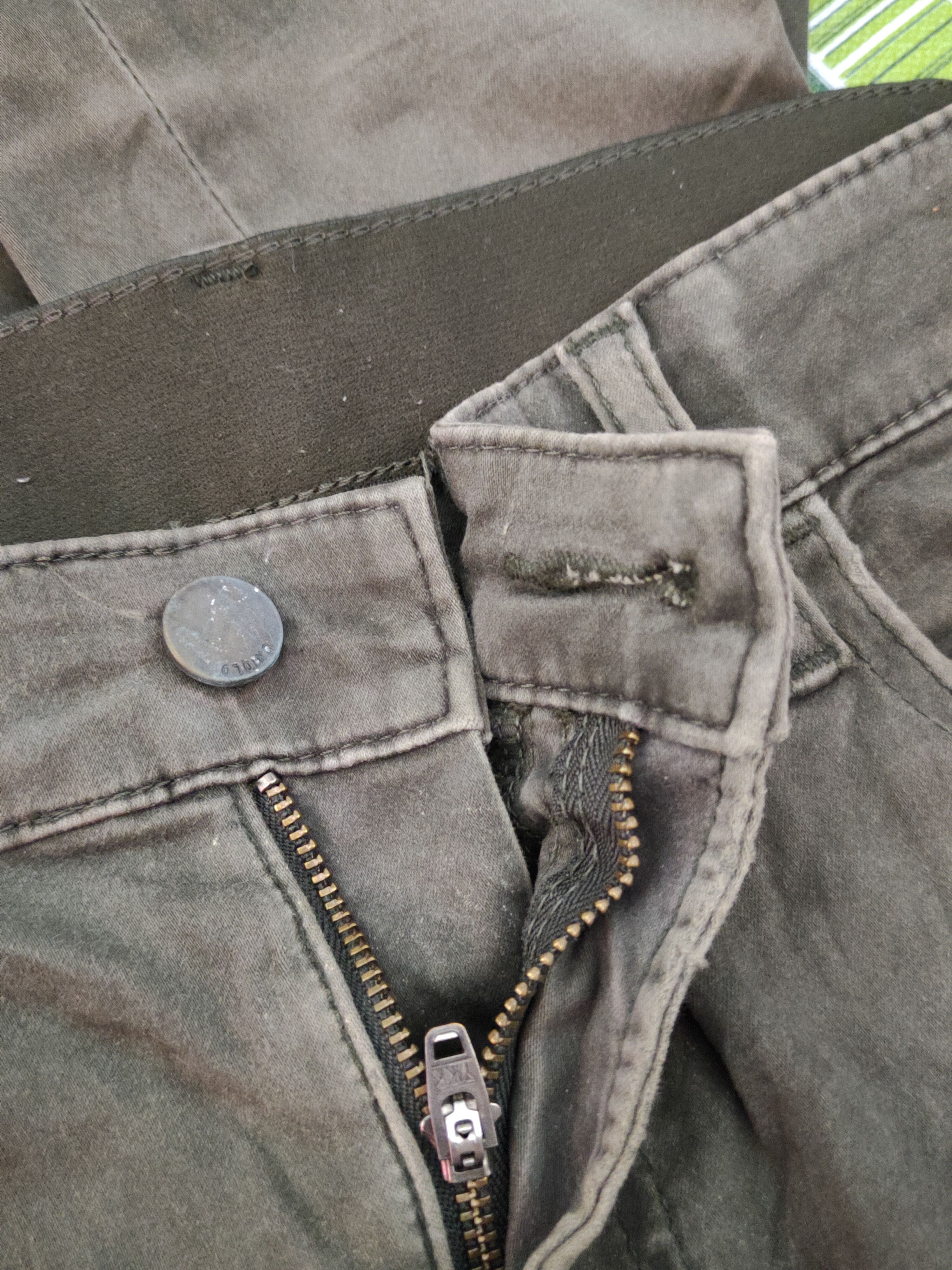 Japanese Brand Uniqlo Olive Faded Multipocket Casual Pants #S2214 Size US 33 - 12 Thumbnail