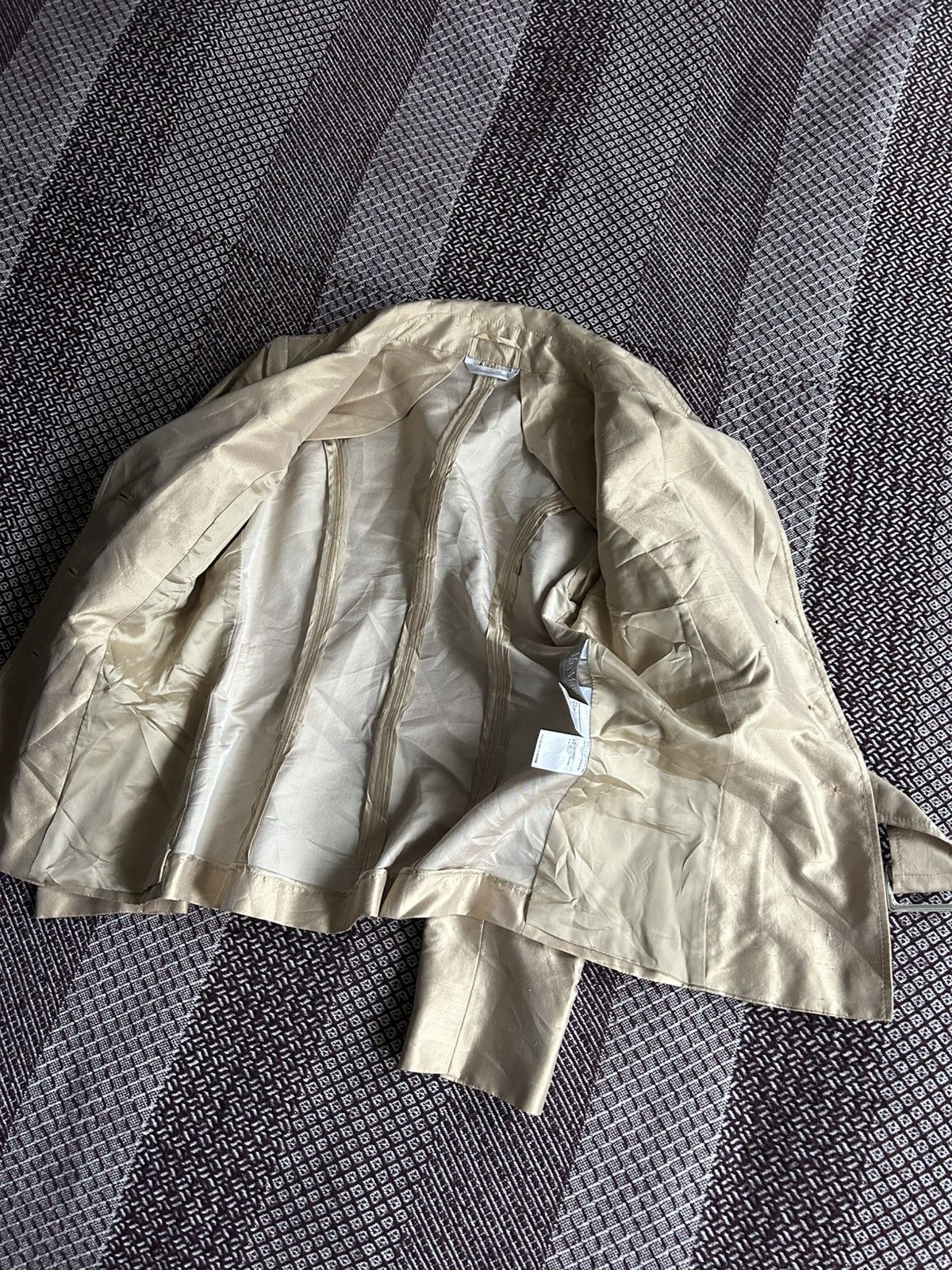 Max Mara Vintage Max Mara Women Solid Jacket Lining Viscosa / Cupro Size M / US 6-8 / IT 42-44 - 11 Thumbnail