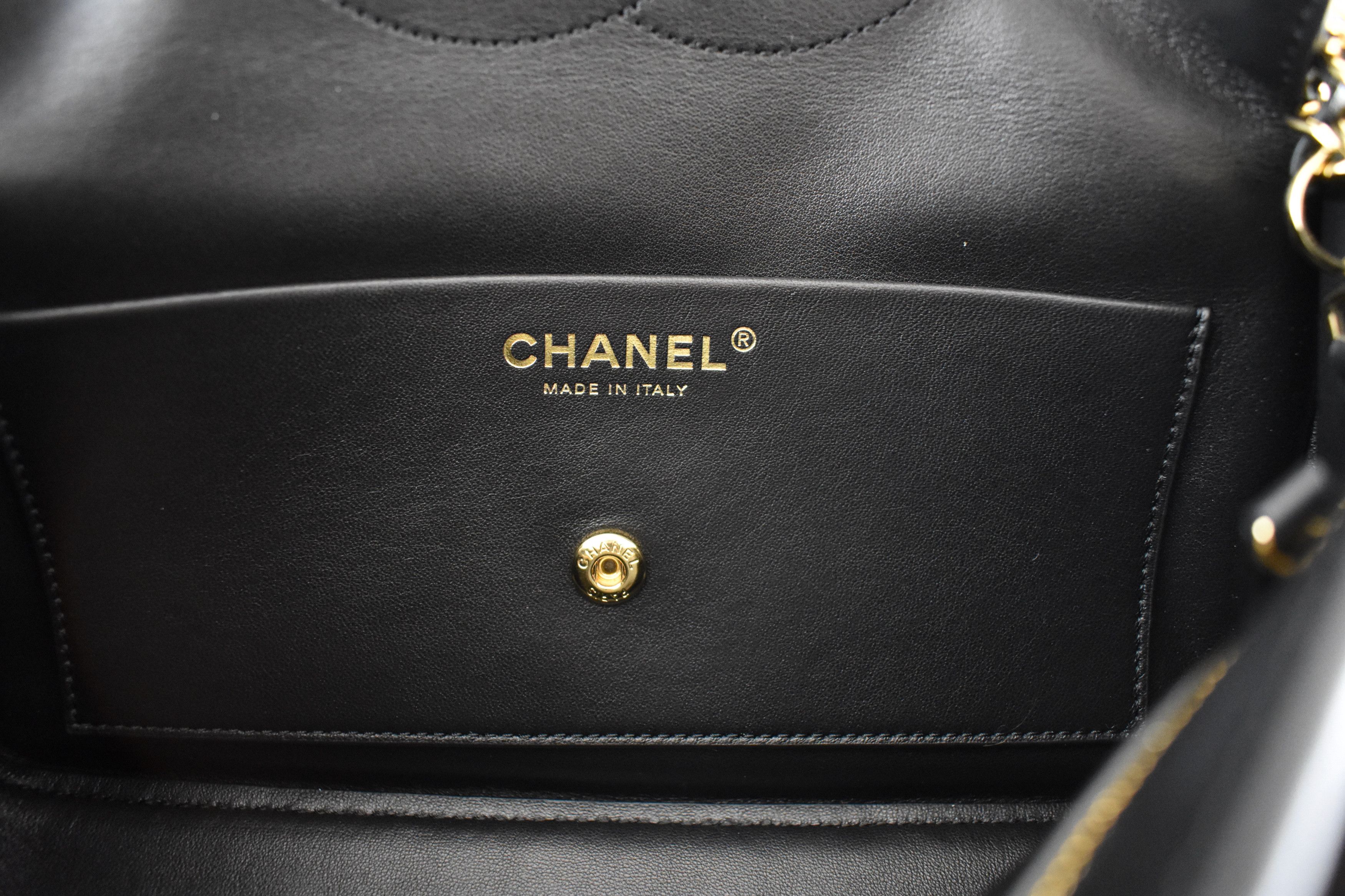 Chanel 26S Maxi Souplissimo Small Medium Suede CC Logo Flap Bag Size ONE SIZE - 15 Thumbnail