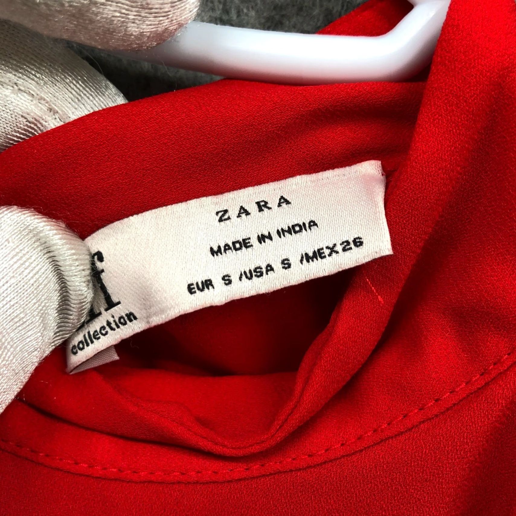 Zara Zara Blouse Sleeveless Womens S Red Tank Tiered Tie Neck Chiffon Polyester High Neck Casual Top Size S / US 4 / IT 40 - 7 Thumbnail