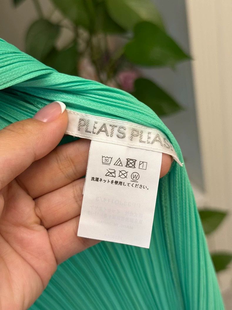 Issey Miyake Issey Miyake size:3 Apple green pleated cardigan Size XS / US 0-2 / IT 36-38 - 3 Thumbnail