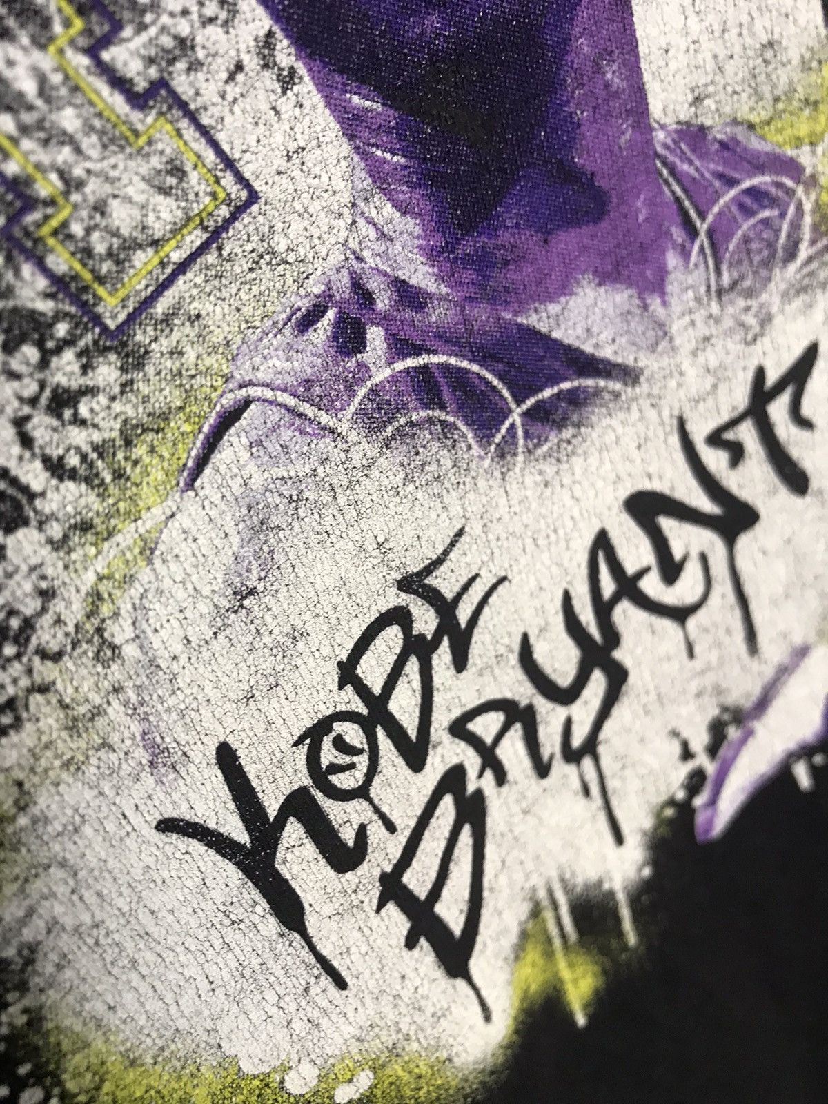 Vintage Vintage 00s Adidas Kobe Bryant graphics t-shirt Size US L / EU 52-54 / 3 - 4 Thumbnail