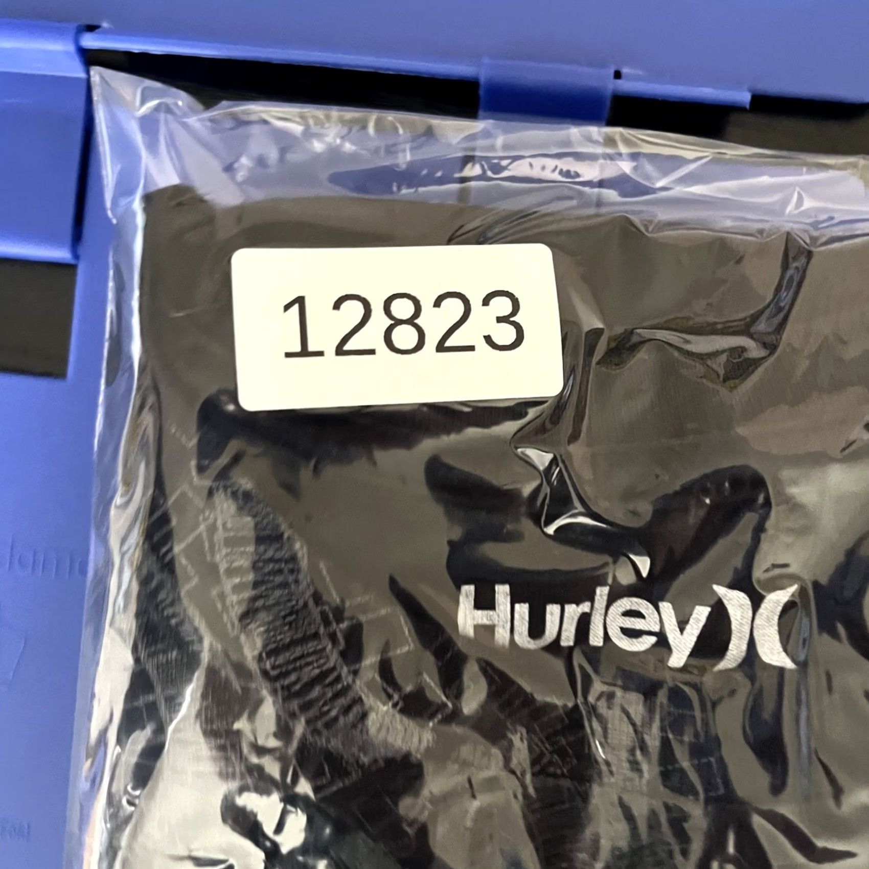 Hurley VINTAGE Hurley T-Shirt Black Spell Out Y2K Cyber Surf Embroidery Size L Mens Short Sleeve Crew Neck Cotton Size US L / EU 52-54 / 3 - 8 Thumbnail