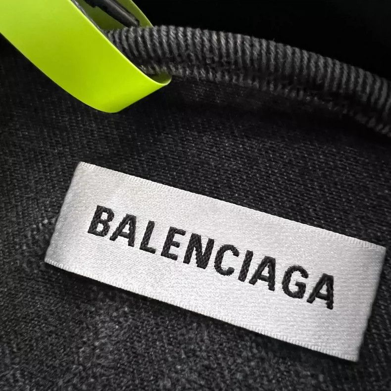 Balenciaga Balenciaga size 36 Grey Collar Printed Denim Jacket Size S / US 4 / IT 40 - 4 Thumbnail