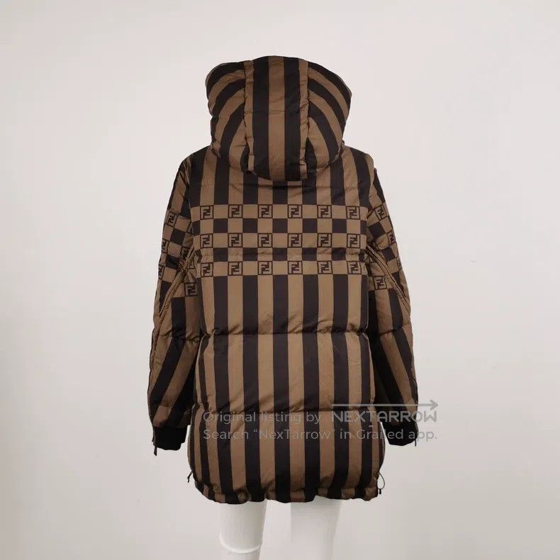 Fendi Fendi Dark Pattern Monogram Embossed Reversible Down Jacke Size S / US 4 / IT 40 - 2 Thumbnail