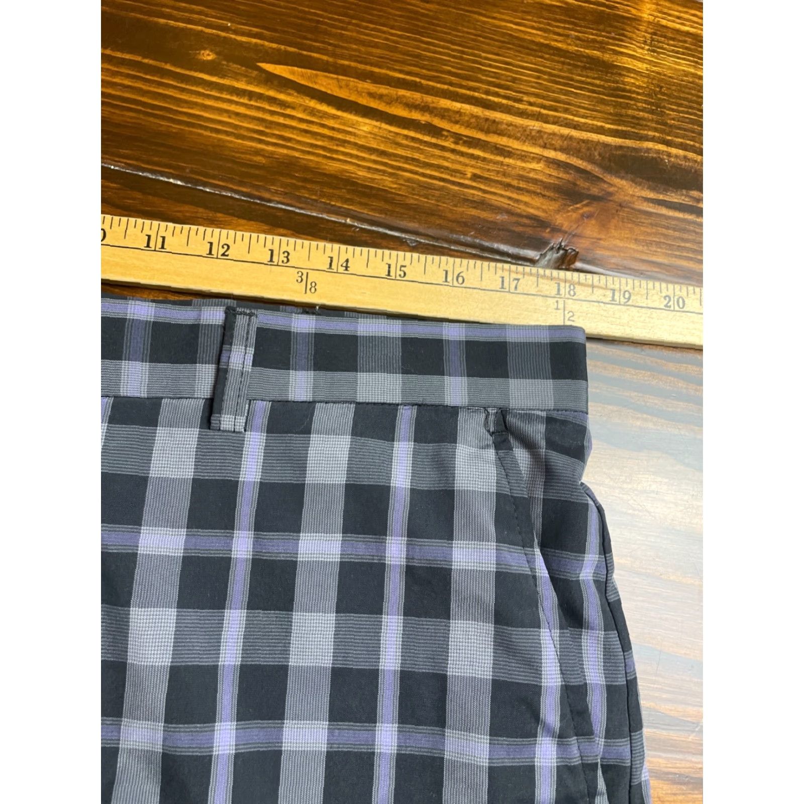 Hogan Ben Hogan Shorts Mens 37 Black Gray Purple Casual Pockets Performance Chino Shorts Size US 37 - 2 Thumbnail