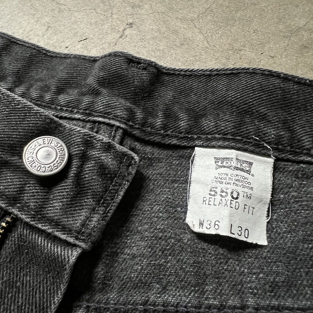 Levi's × Levi's Vintage Clothing × Vintage Vintage Levi’s 550 High-Waisted BLACK Denim Jeans Size US 36 / EU 52 - 7 Thumbnail