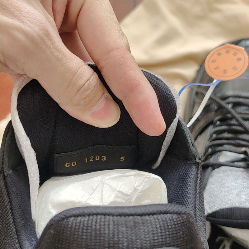 Louis Vuitton Louis Vuitton Trainer Maxi Leather Sneakers for Everyone -2 Size US 8 / EU 41 - 5 Thumbnail