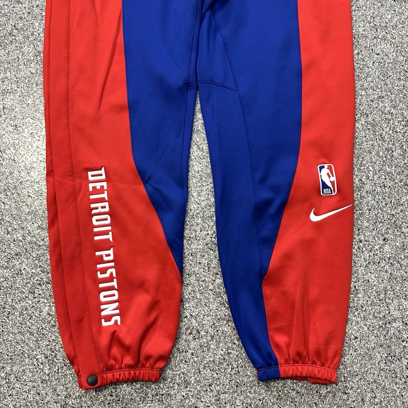 Nike VINTAGE Nike Detroit Pistons Tearaway Game Warm Up Pants PE Mens L NBA Team Issued - Pants Yacht Size US 33 - 3 Thumbnail