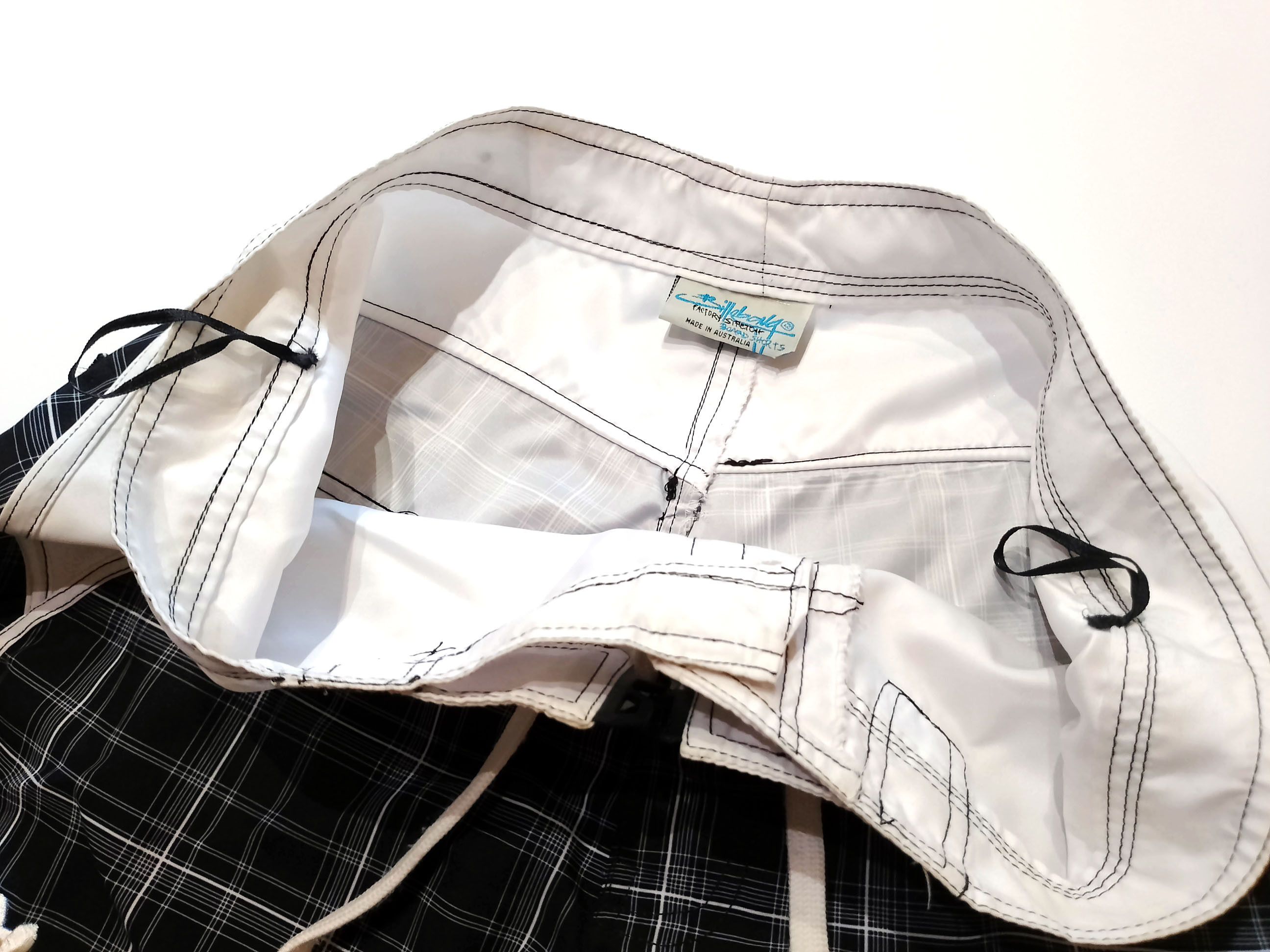 Billabong Vintage Billabong Board Shorts – Size 36 Size US 36 / EU 52 - 9 Thumbnail