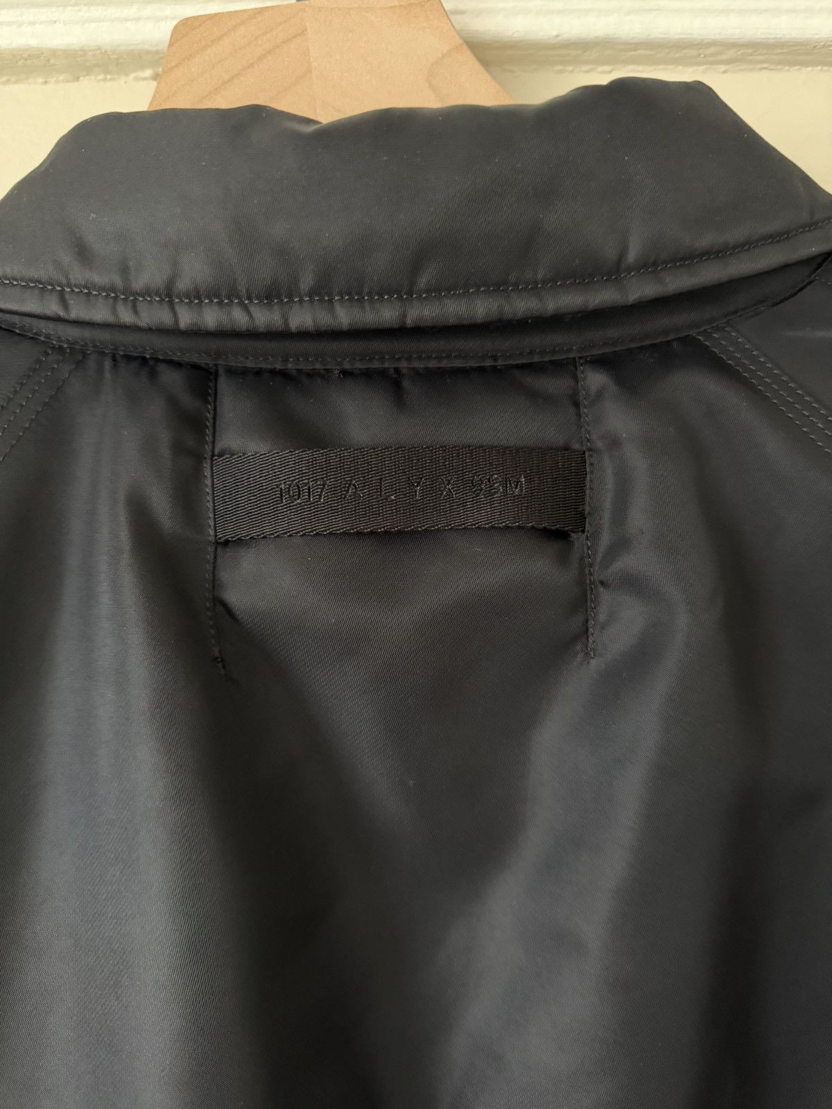 1017 ALYX 9SM Alyx Bomber with Buckle Size US XS / EU 42 / 0 - 5 Thumbnail