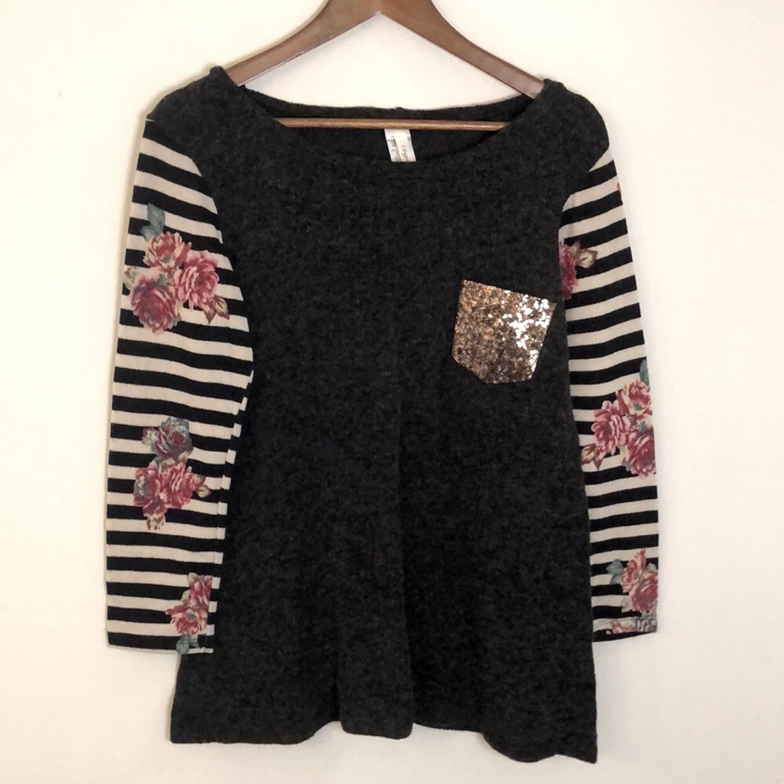 Other Lilypad Gray boho sweater/mini dress floral striped SZ Med Size M / US 6-8 / IT 42-44 - 1 Thumbnail