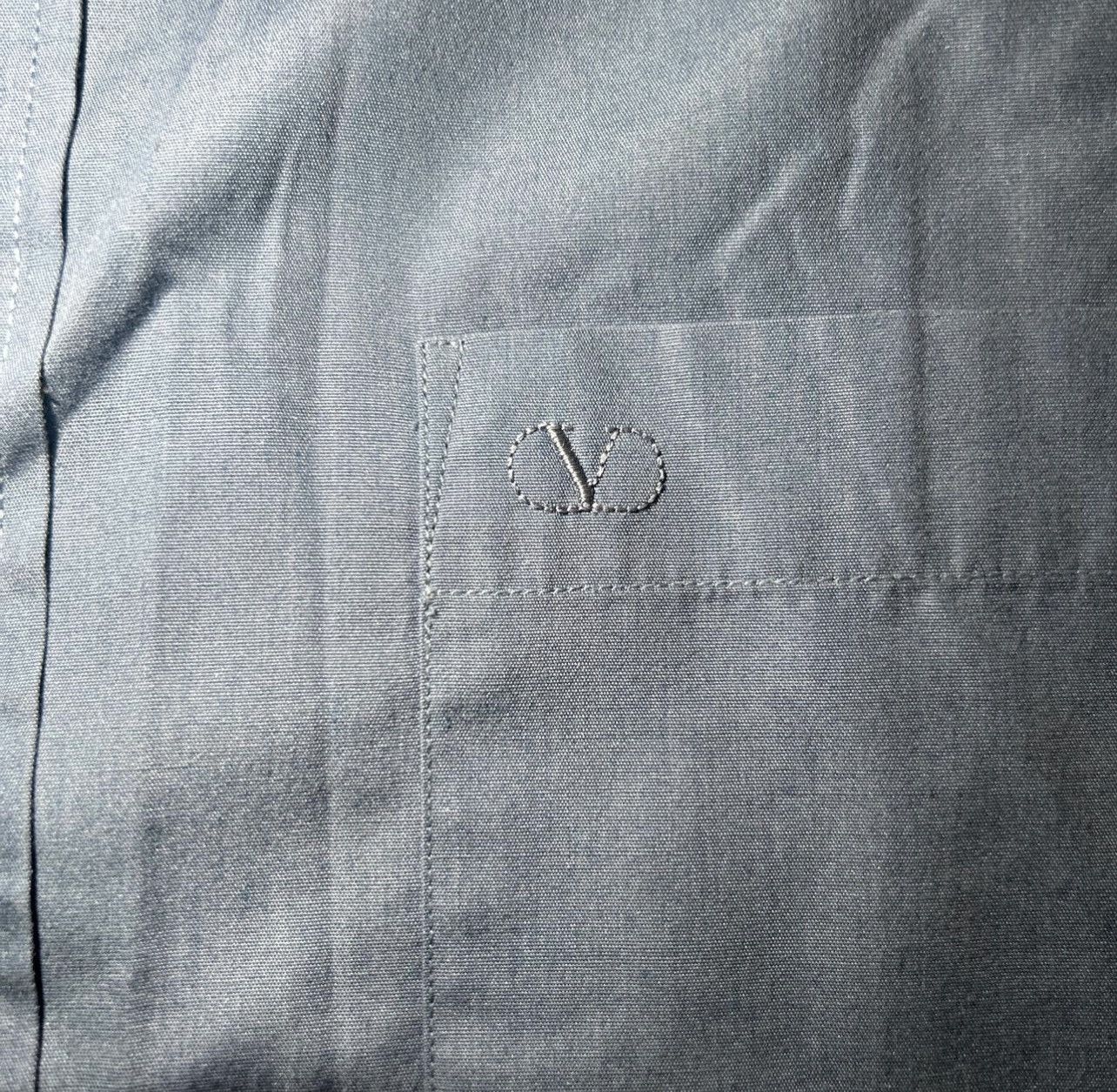Valentino 🔥 Free Shipping Valentino Shirt 🔥 Size US M / EU 48-50 / 2 - 4 Thumbnail