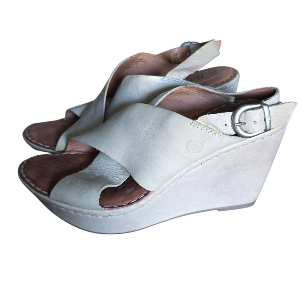 Born Born Women's Size 7 Gray Leather Platform Wedge Sandals Size US 7 / IT 37 - 1 Thumbnail