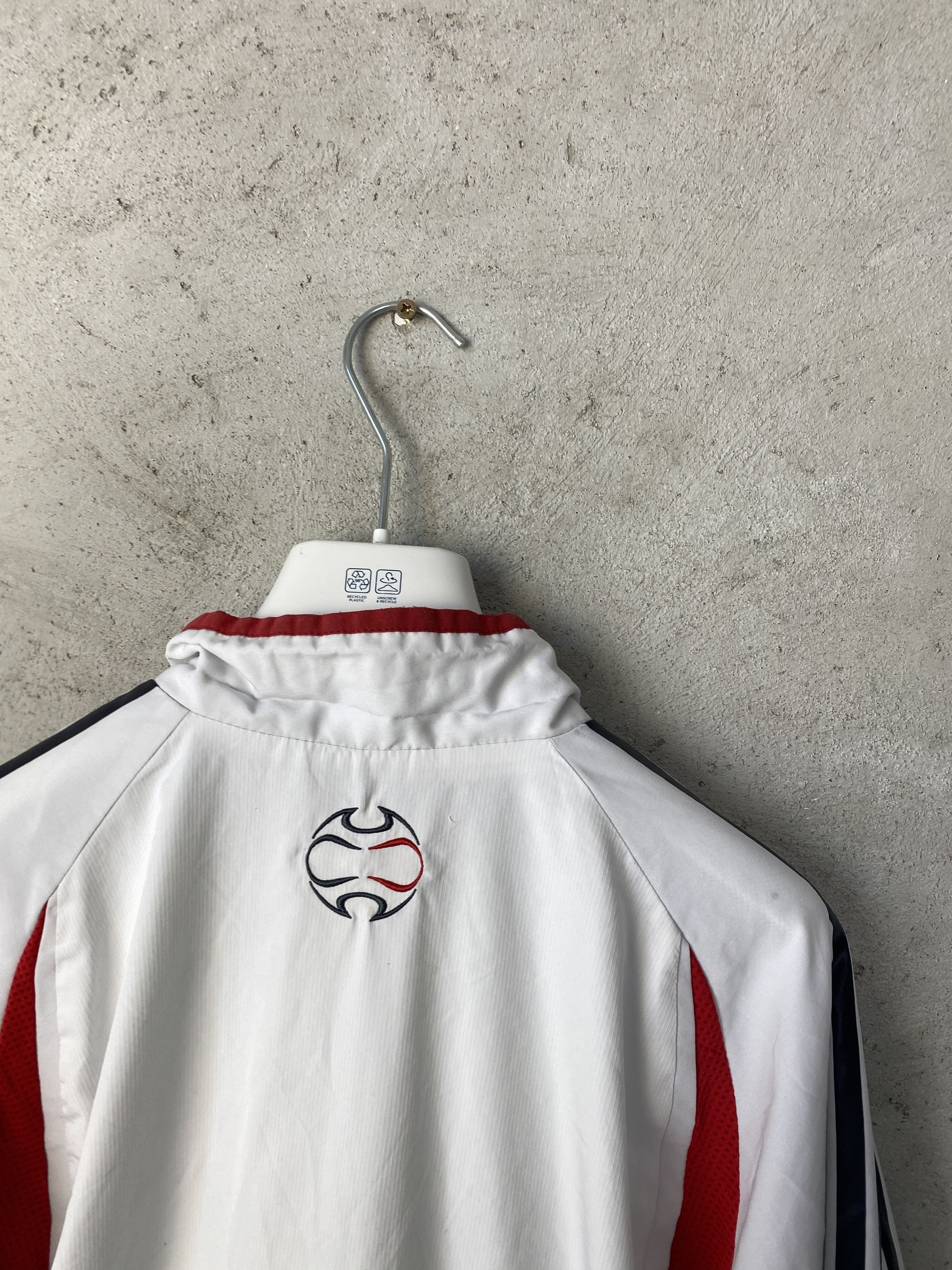 Adidas Adidas jacket Liverpool sport Football Soccer Track Size US S / EU 44-46 / 1 - 9 Thumbnail