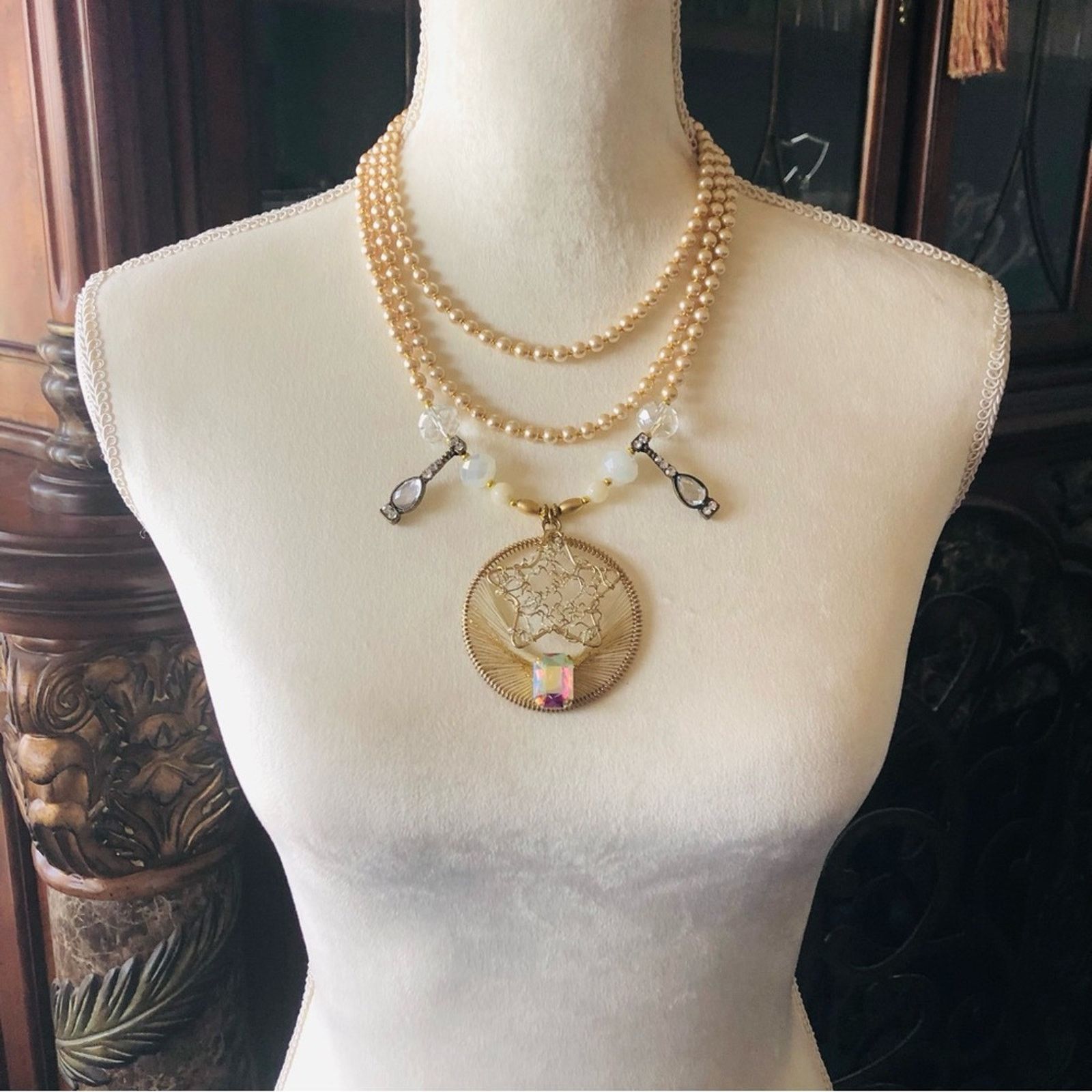 Handmade Handcrafted repurpose moon & stars gem Pearl necklace Size ONE SIZE - 5 Thumbnail