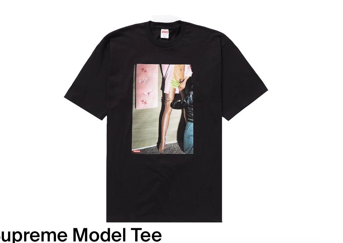 Supreme Supreme Model S Tee Size US M / EU 48-50 / 2 - 1 Thumbnail