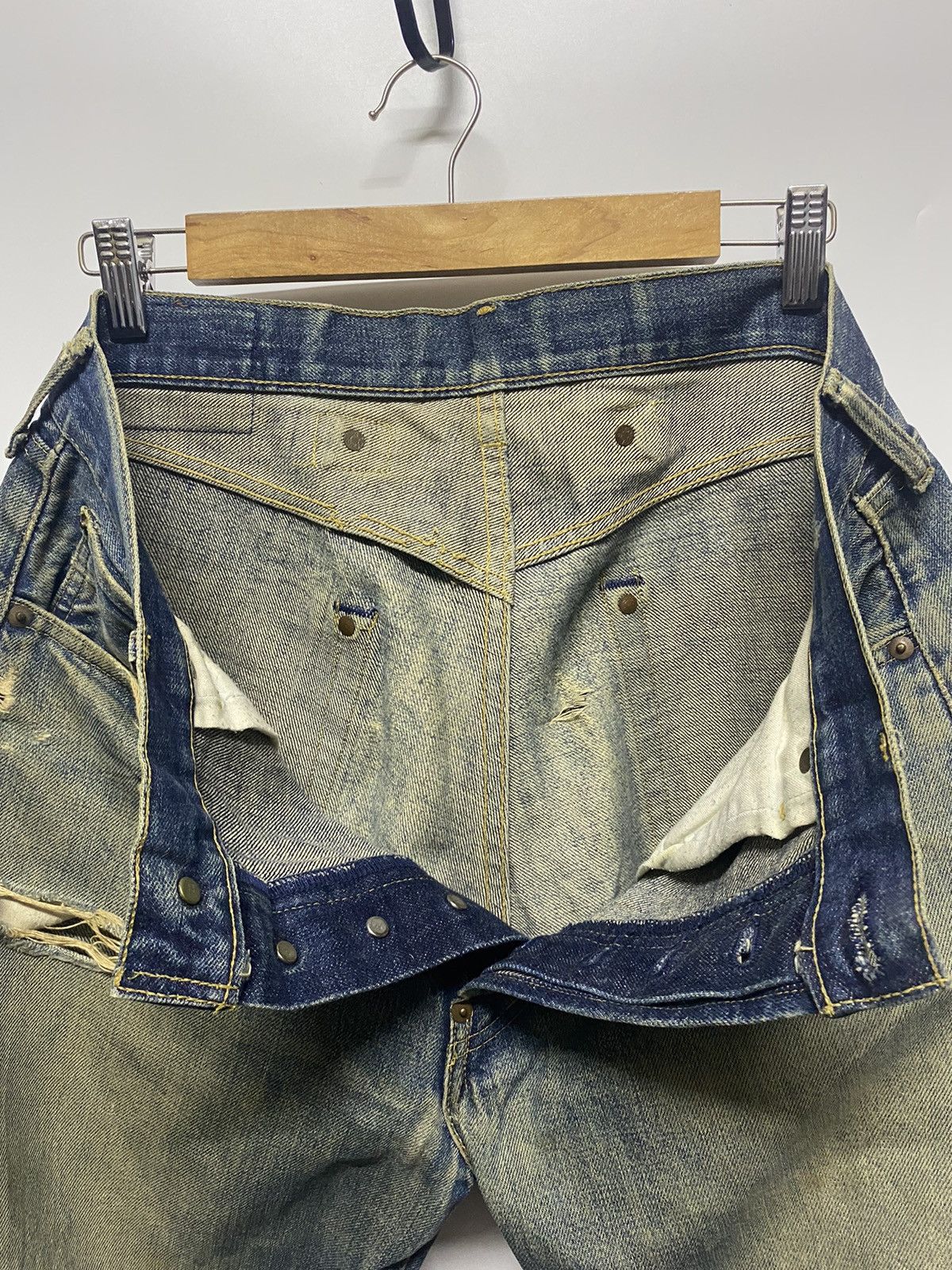 Levi's Levis BE 502 Button J22 Selvedge Distressed Denim Jeans Size US 34 / EU 50 - 13 Thumbnail