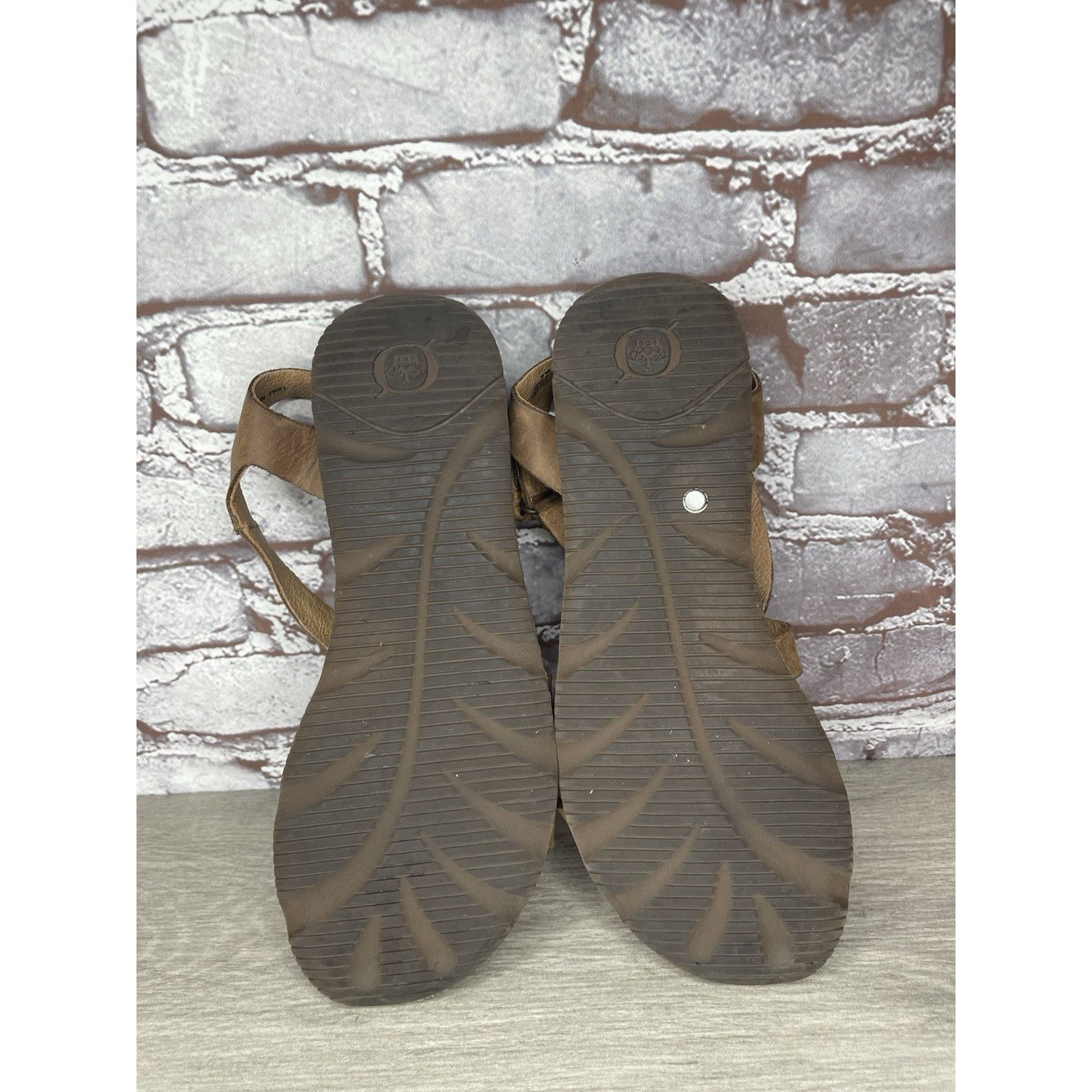 Born Born Handcrafted Brown Leather Strappy Casual Sandals Women’ Size US 10 / IT 40 - 18 Thumbnail