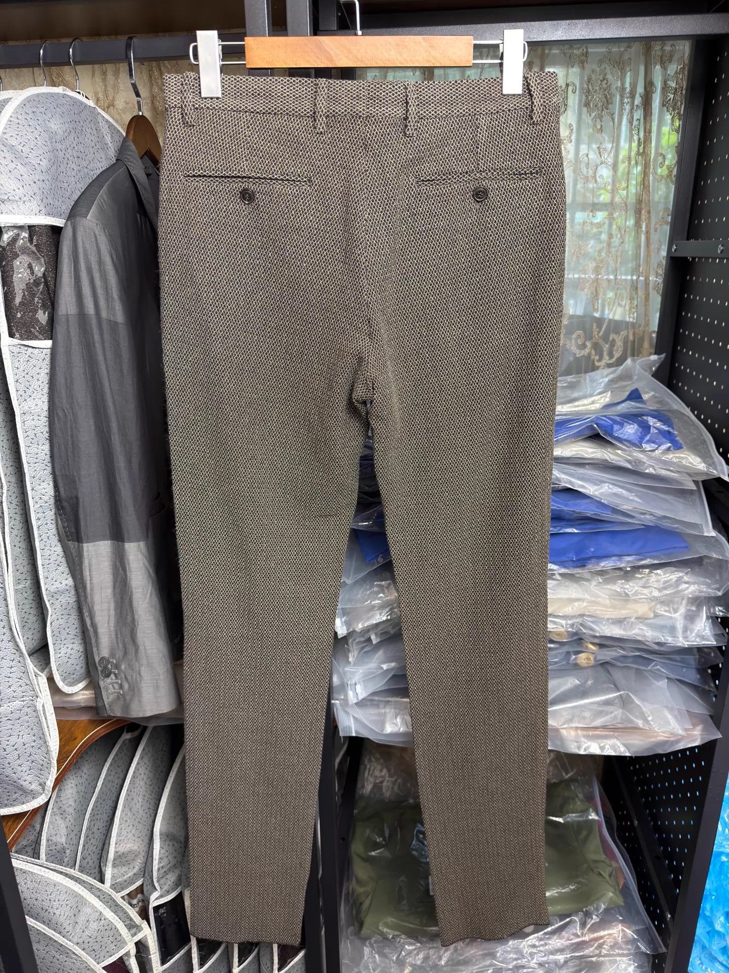Giorgio Armani Giorgio Armani Slim Fit Camel Trousers Size 48 Size US 32 / EU 48 - 2 Thumbnail