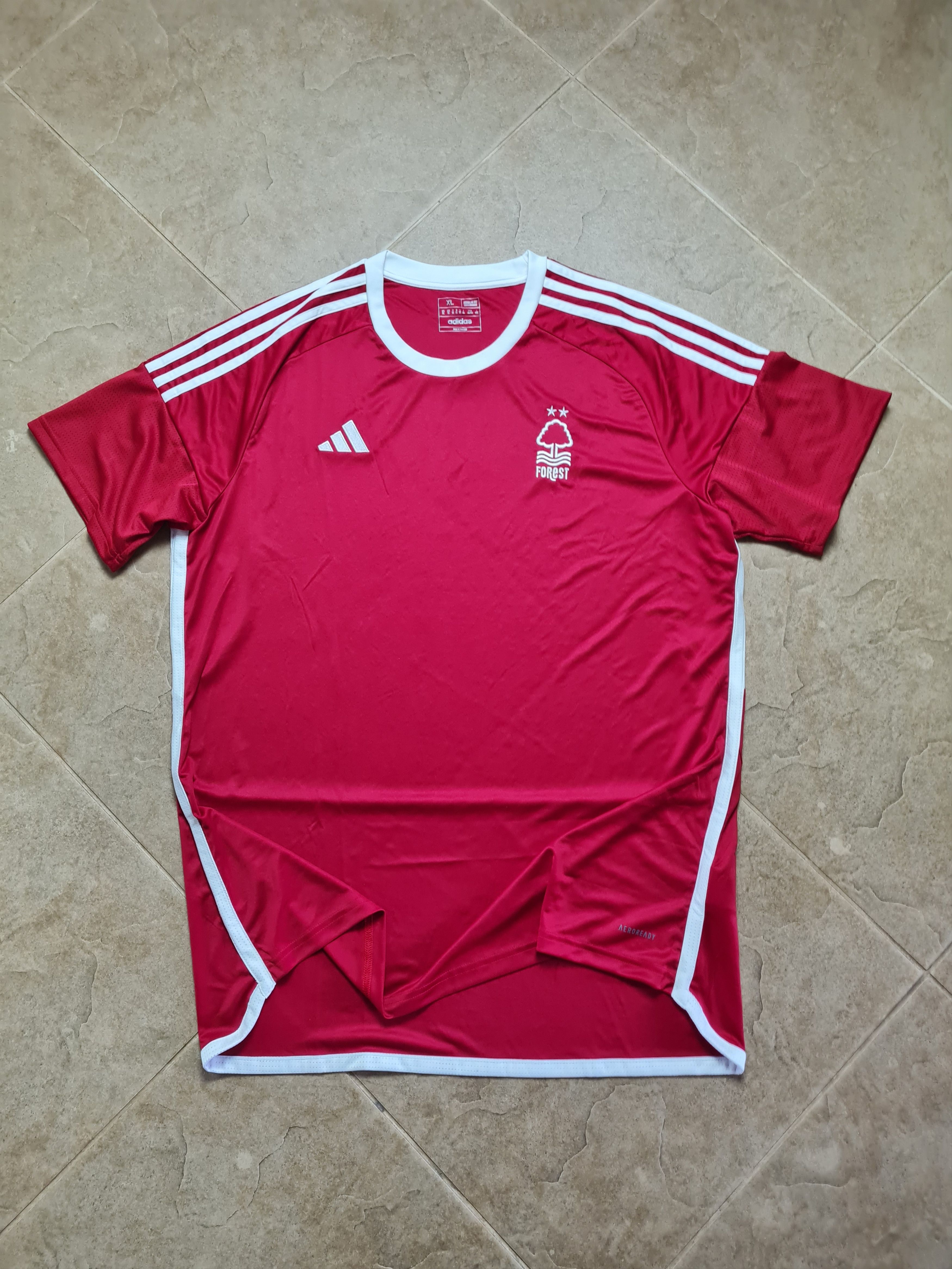 Adidas FOOTBALL SHIRT NOTTINGHAM FORESTADIDAS SIZE XLSOCCER JERSEY Size US XL / EU 56 / 4 - 4 Thumbnail