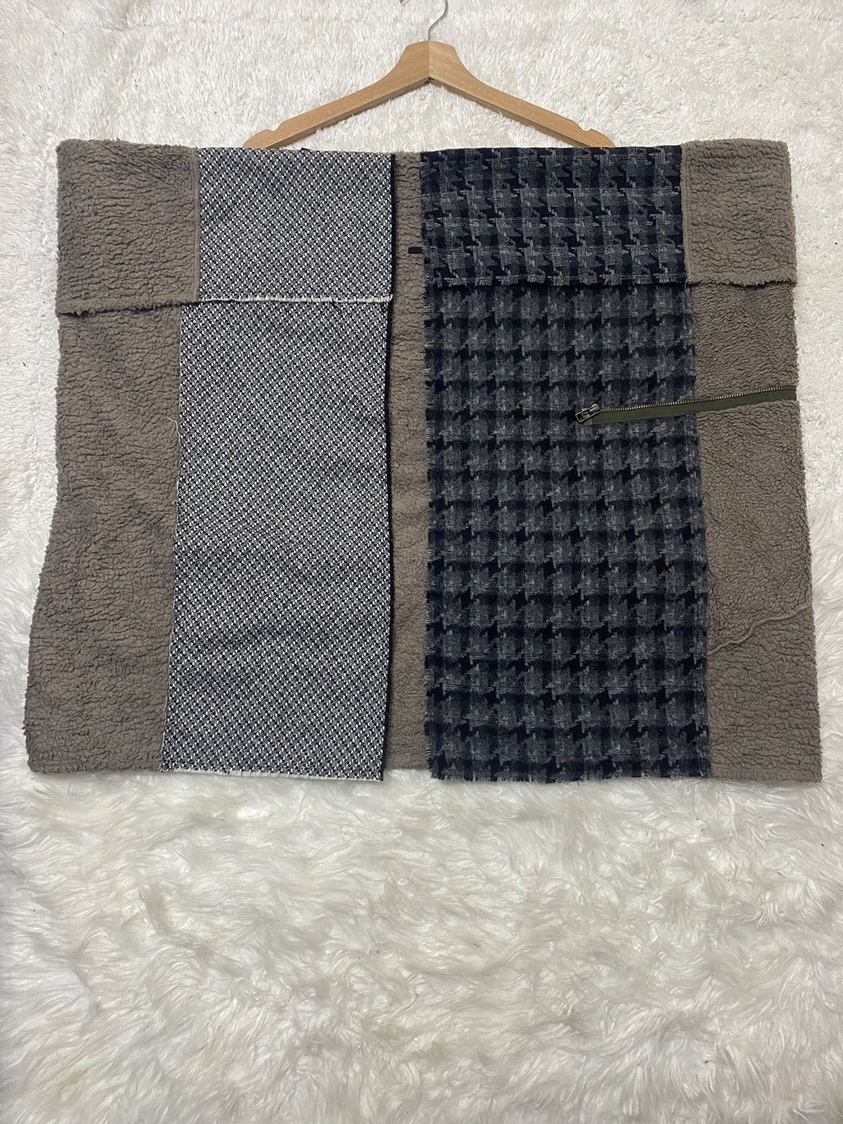 Japanese Brand TROIS AMIS UNIQUE SCARF/CLOAKS Size ONE SIZE - 7 Thumbnail