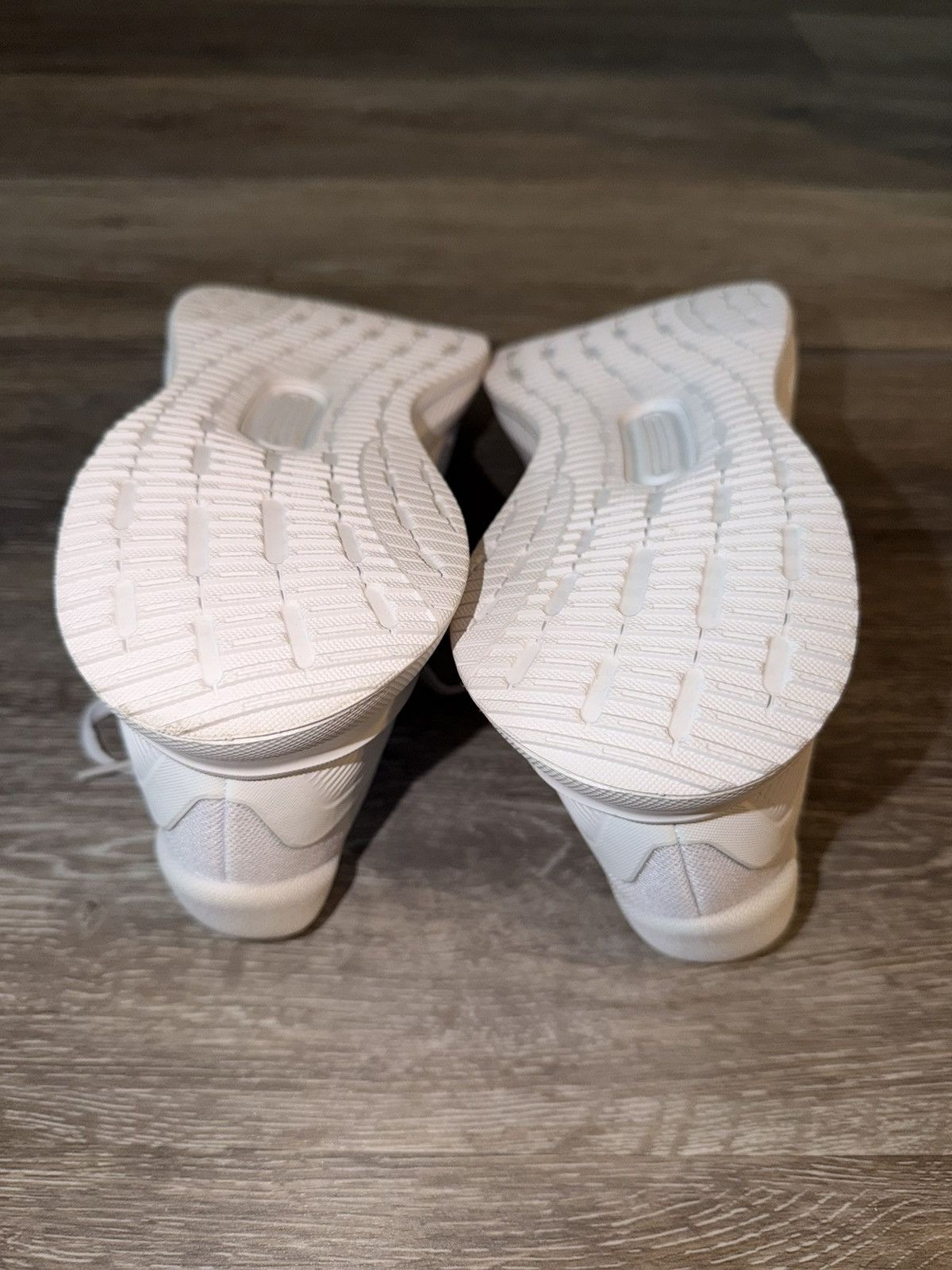 Adidas White Adidas Men’s Runfalcon 5 Size 8 NWT No Box Size US 8 / EU 41 - 8 Thumbnail