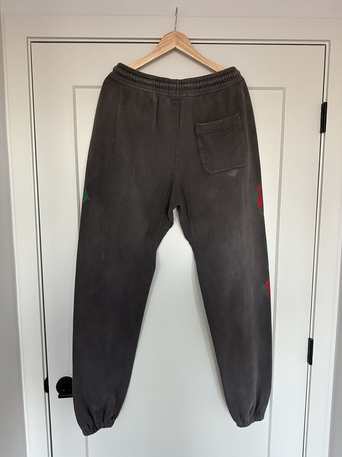 Saint Michael × Vlone Saint Michael Vlone Sweatpants Size US 34 / EU 50 - 2 Thumbnail