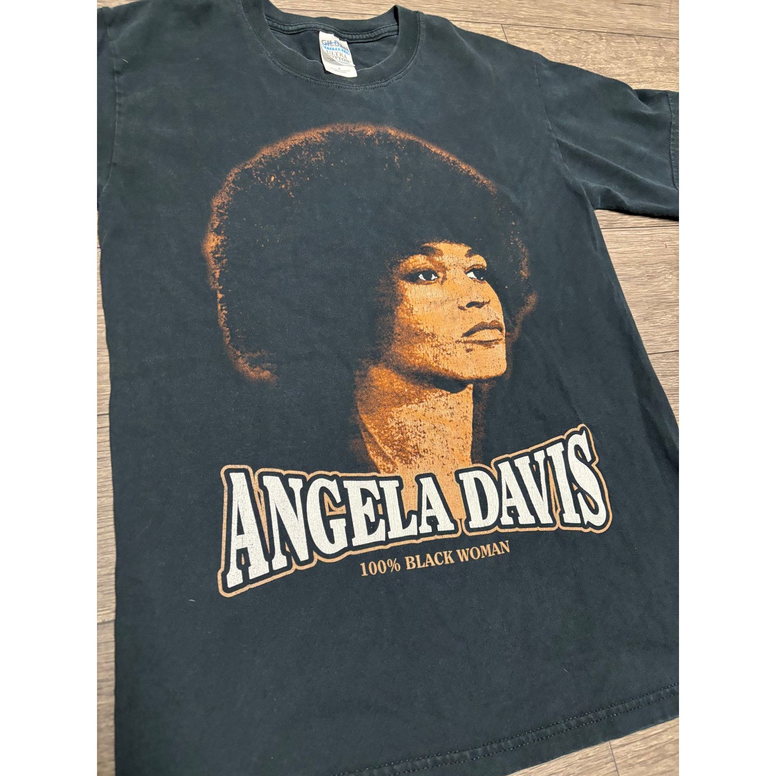 Gildan × Vintage Vintage Angela Davis Gildan Black Tee Sz S Size US S / EU 44-46 / 1 - 2 Thumbnail
