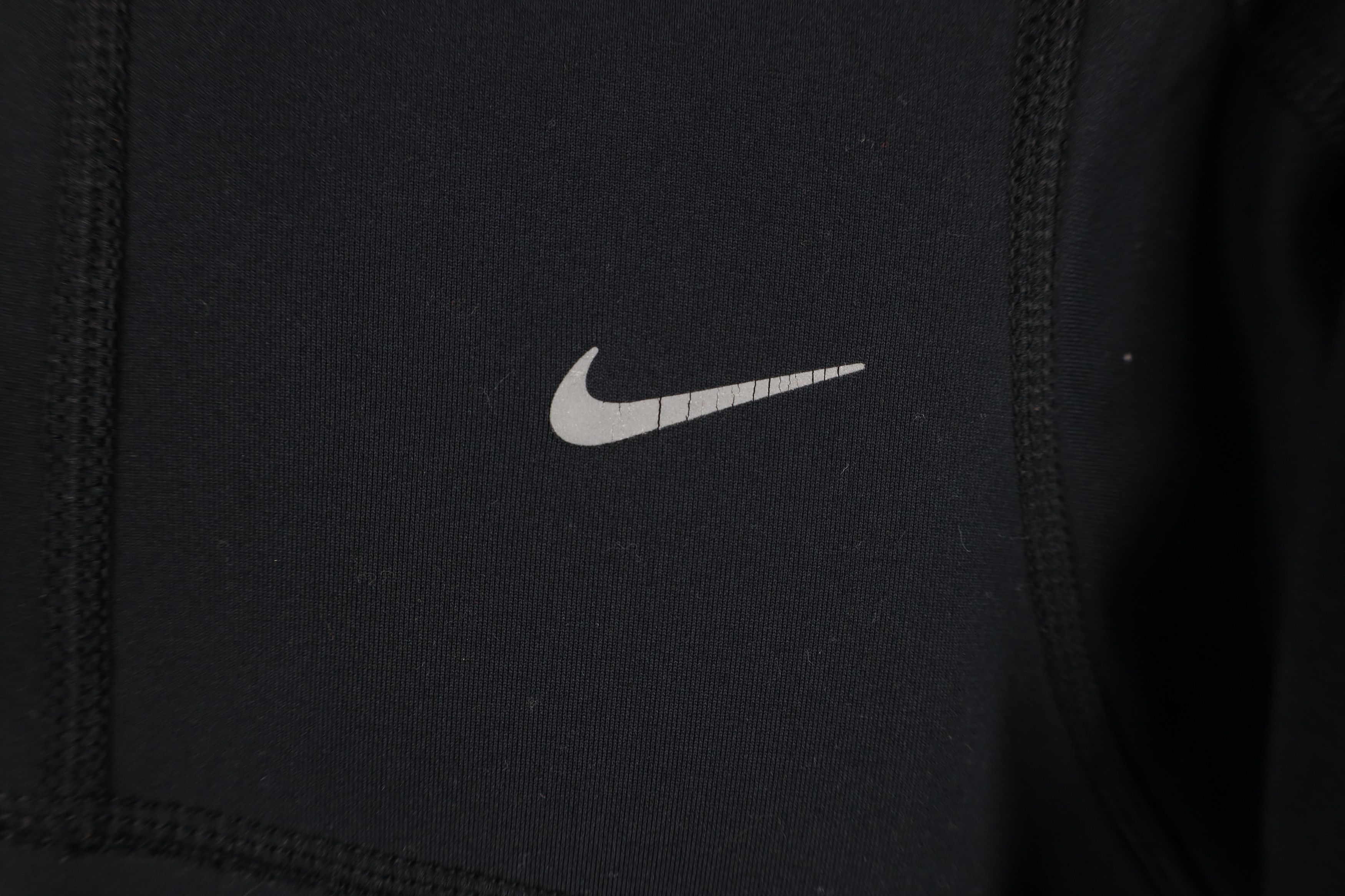 Nike Vintage Nike Mini Swoosh Fleece Lined Reflective Jacket Size S / US 4 / IT 40 - 4 Thumbnail