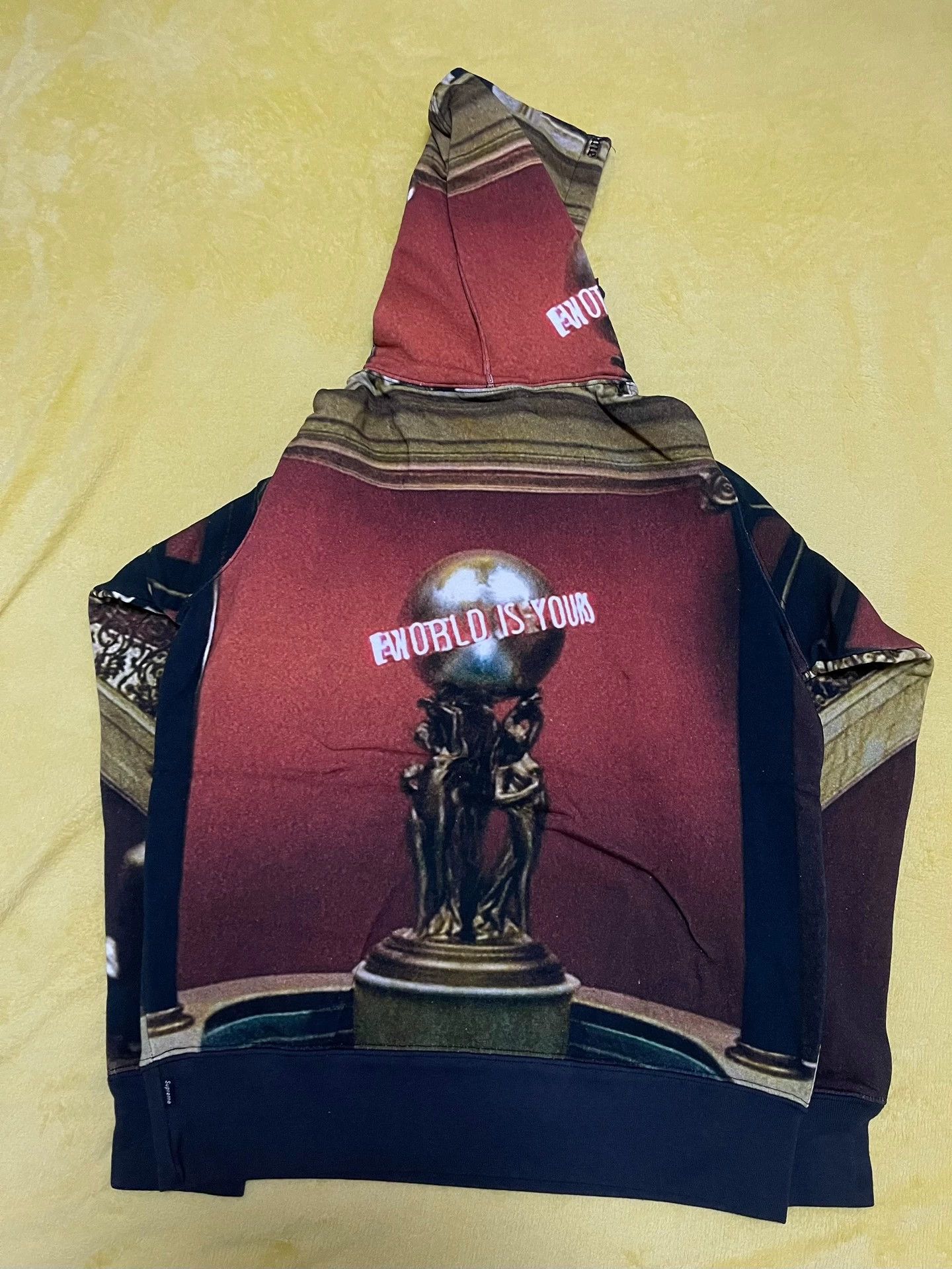 Supreme Supreme Scarface Trophy Hoodie XL BNWT Size US XL / EU 56 / 4 - 4 Thumbnail