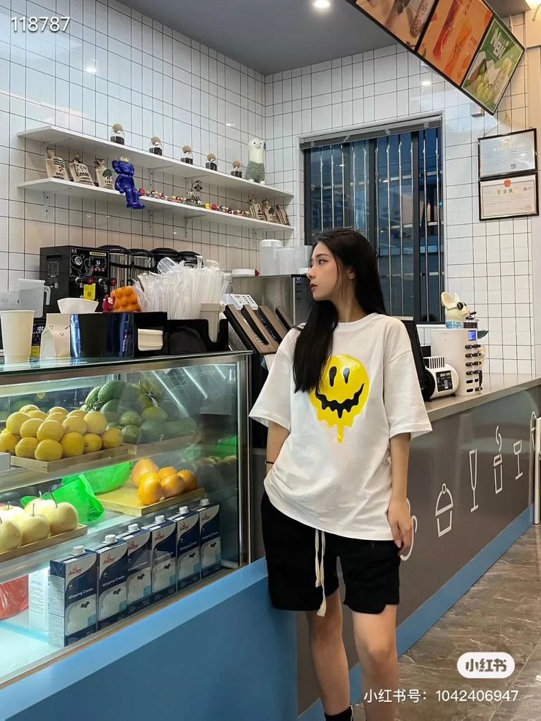 Balenciaga Balenciaga Dissolved smiley face print short-sleeve T-shir Size US XS / EU 42 / 0 - 5 Thumbnail