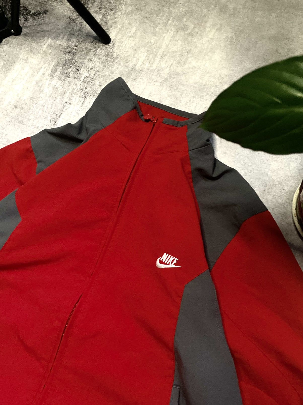Nike Vintage Nike Track Light Jacket Size US S / EU 44-46 / 1 - 3 Thumbnail