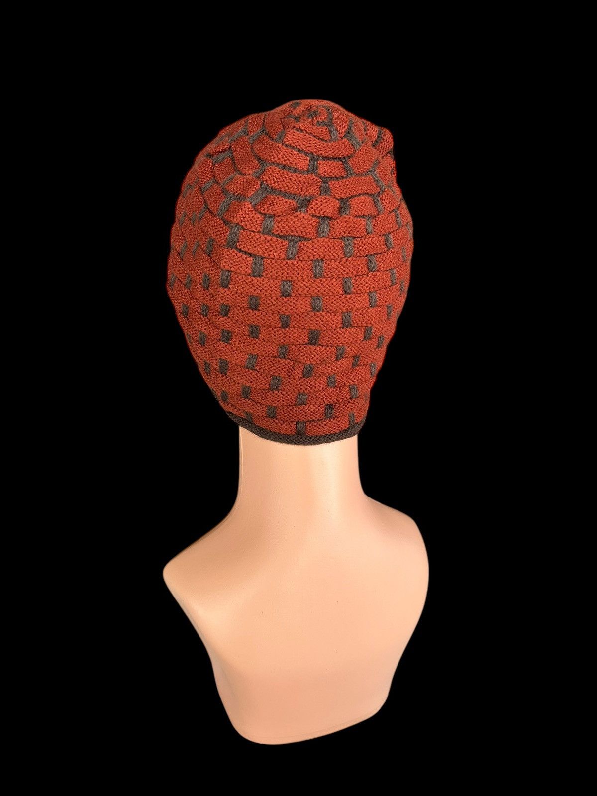 Descente × Japanese Brand × Vintage Vintage Descente Knitted Beanie Hats Size ONE SIZE - 2 Thumbnail