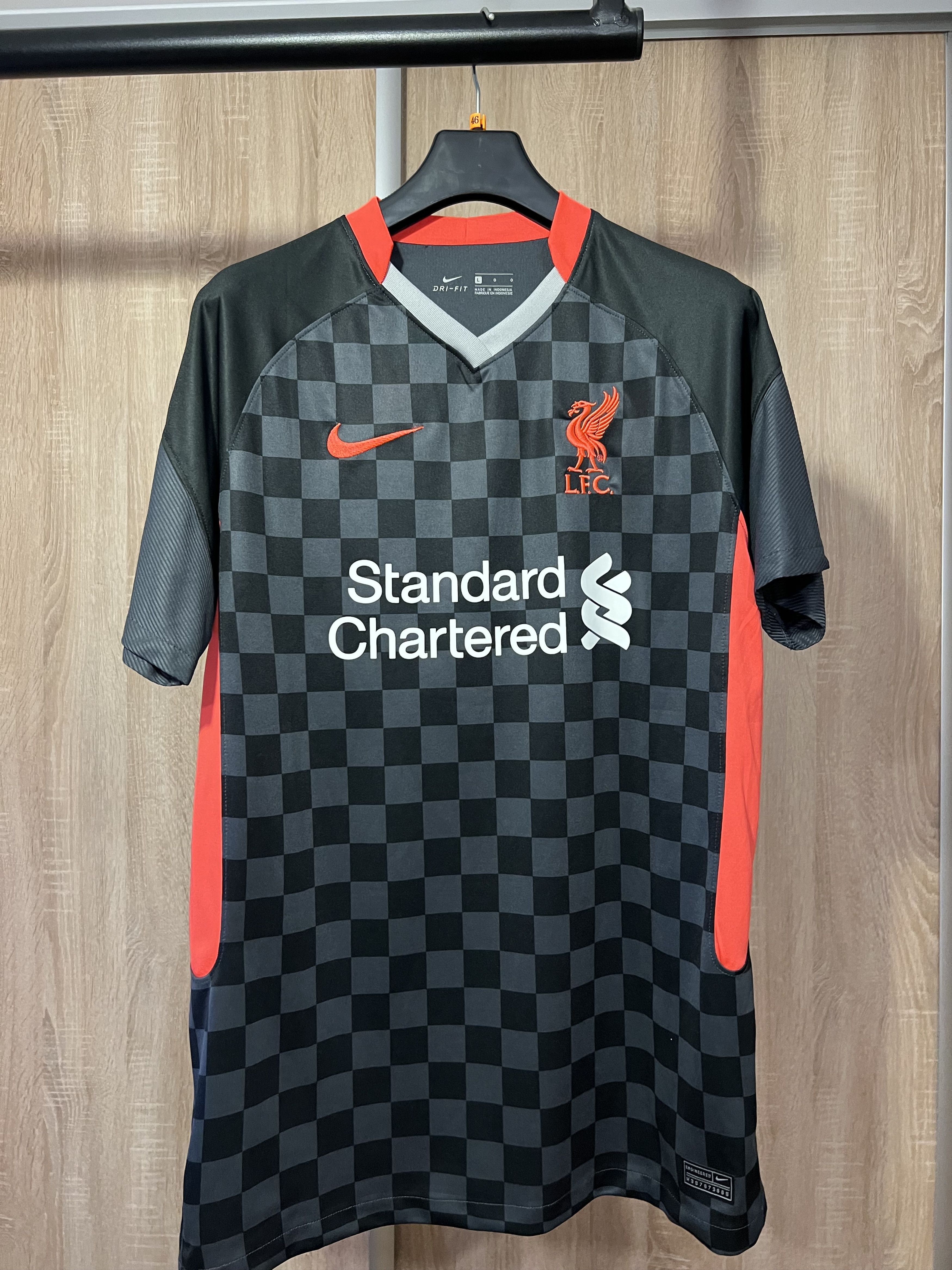 Nike Liverpool 20/21 away shirt #26 Robertson Size US L / EU 52-54 / 3 - 2 Thumbnail