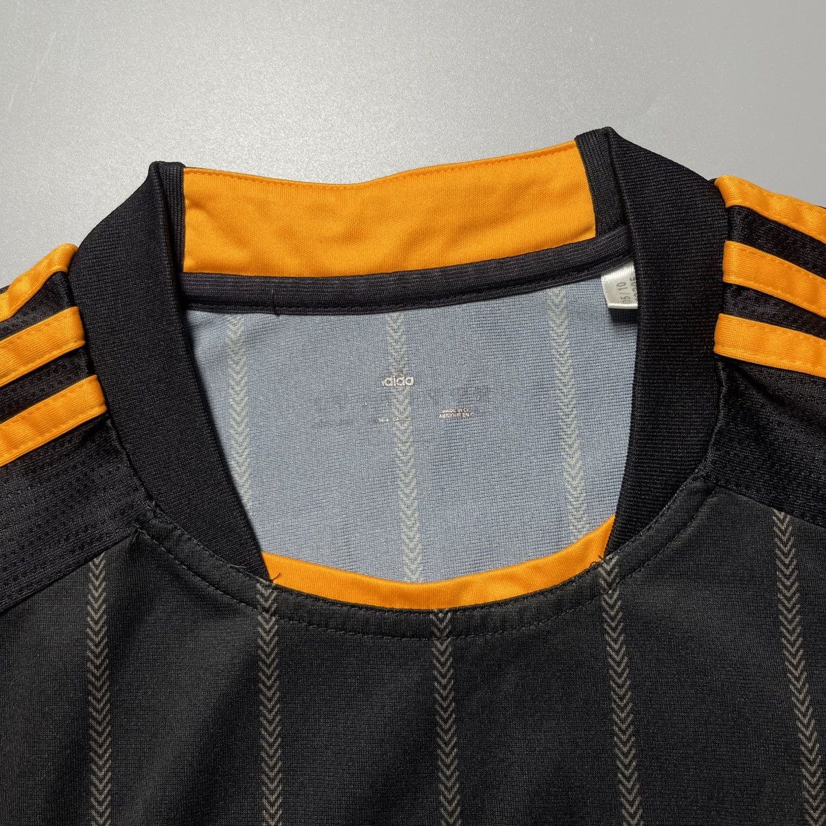 Adidas CHELSEA ADIDAS 2010/2011 FOOTBALL AWAY JERSEY #9 TORRES Size US M / EU 48-50 / 2 - 5 Thumbnail
