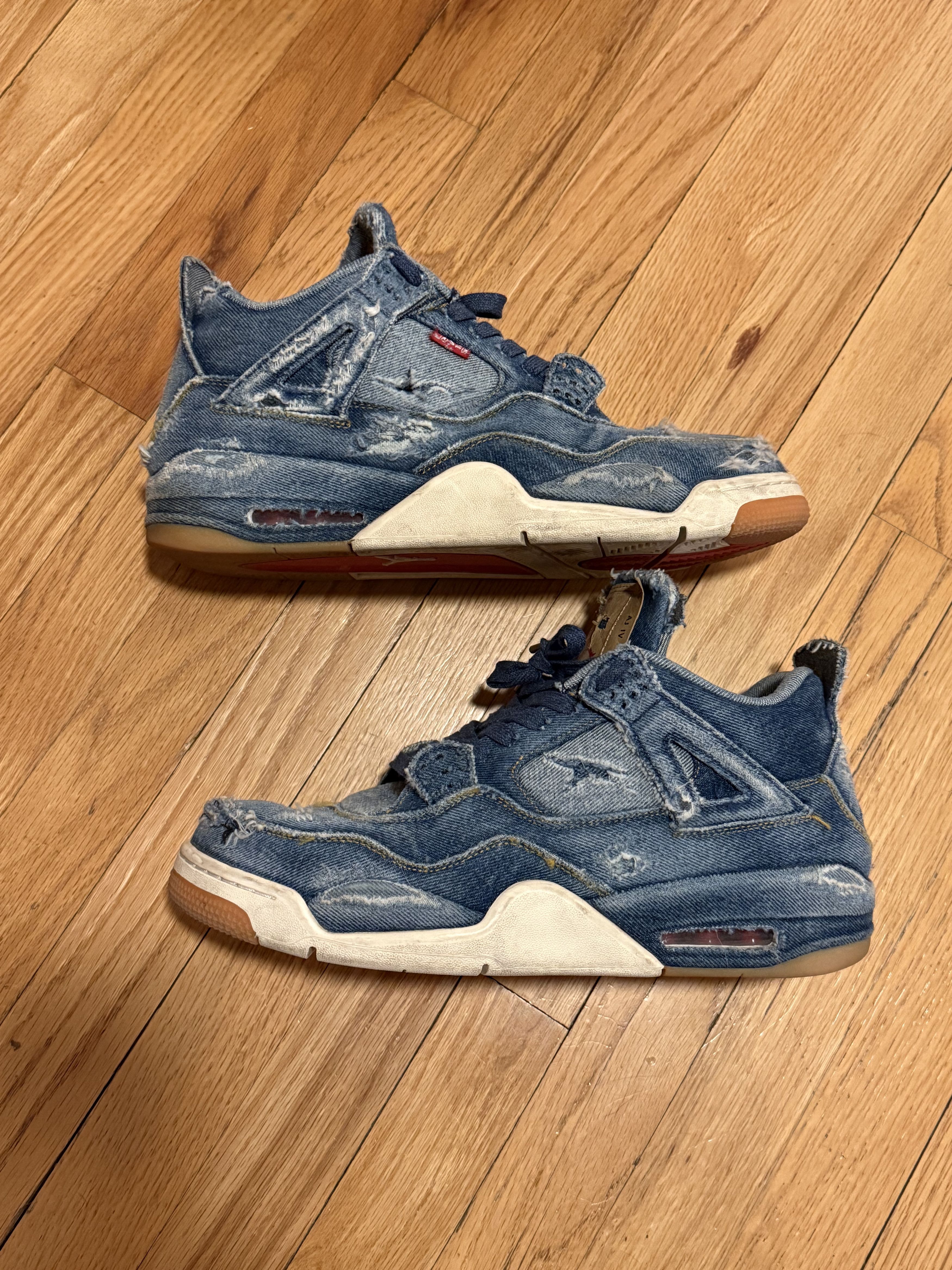 Jordan Brand × Levi's Distressed Custom Air Jordan 4 Retro Levi’s Denim Size 12 Size US 12 / EU 45 - 9 Thumbnail