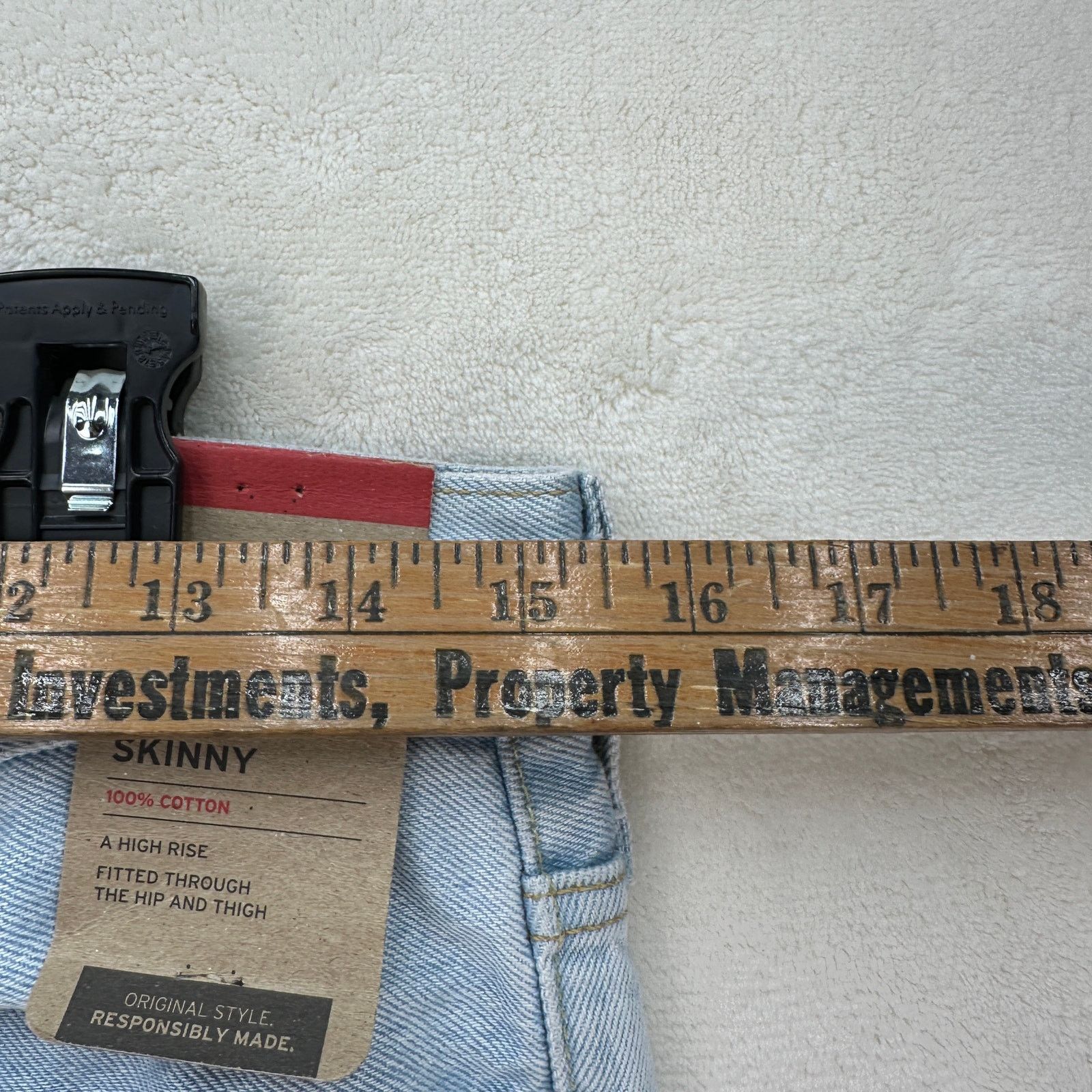 Levi's LEVI'S 501 SKINNY WOMEN'S 29X30 LIGHT WASH DENIM JEANS Size 29" - 3 Thumbnail