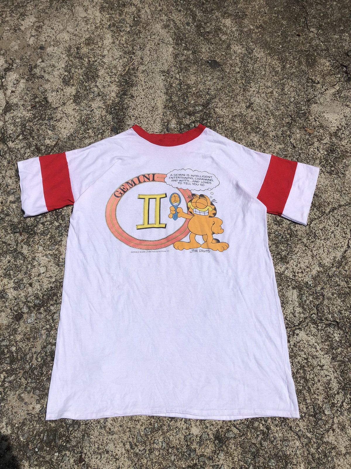 Anime × Vintage Vintage 90s Flirts Cartoons Garfield X Jim Davis Tshirts Size US XL / EU 56 / 4 - 1 Thumbnail