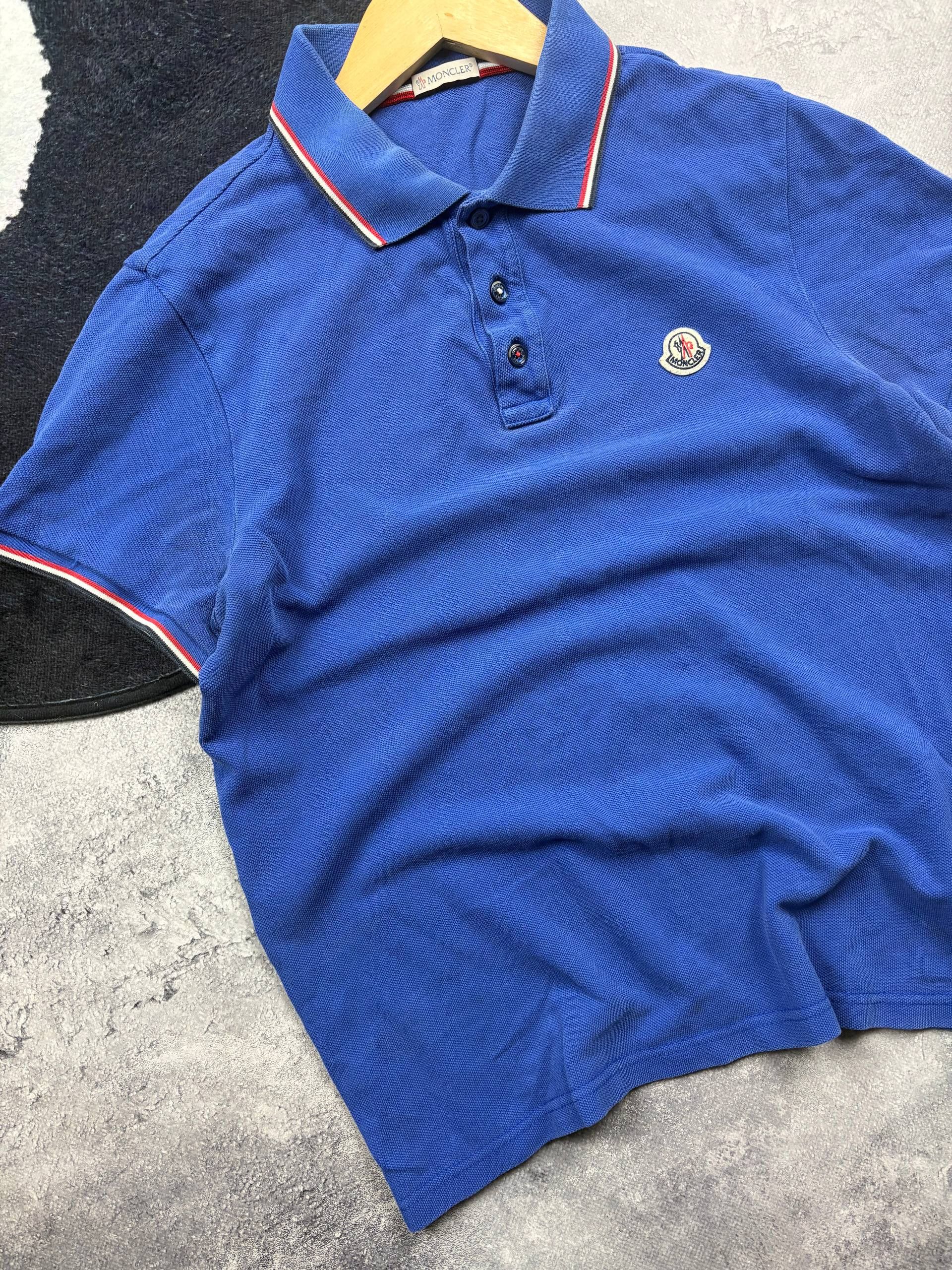 Moncler Moncler Polo T-shirt Luxury Size US S / EU 44-46 / 1 - 3 Thumbnail