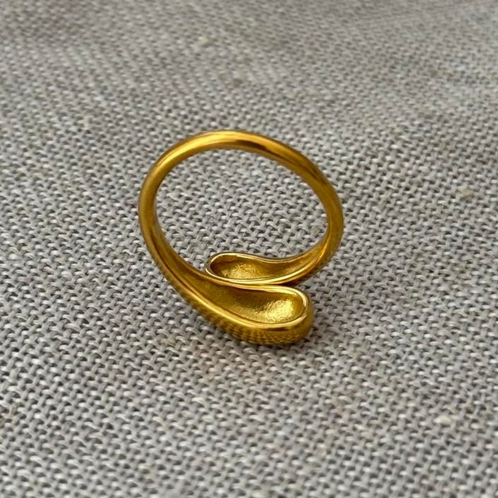 Other Gold asymmetrical ring classic flowy MENS2 Size ONE SIZE - 4 Thumbnail