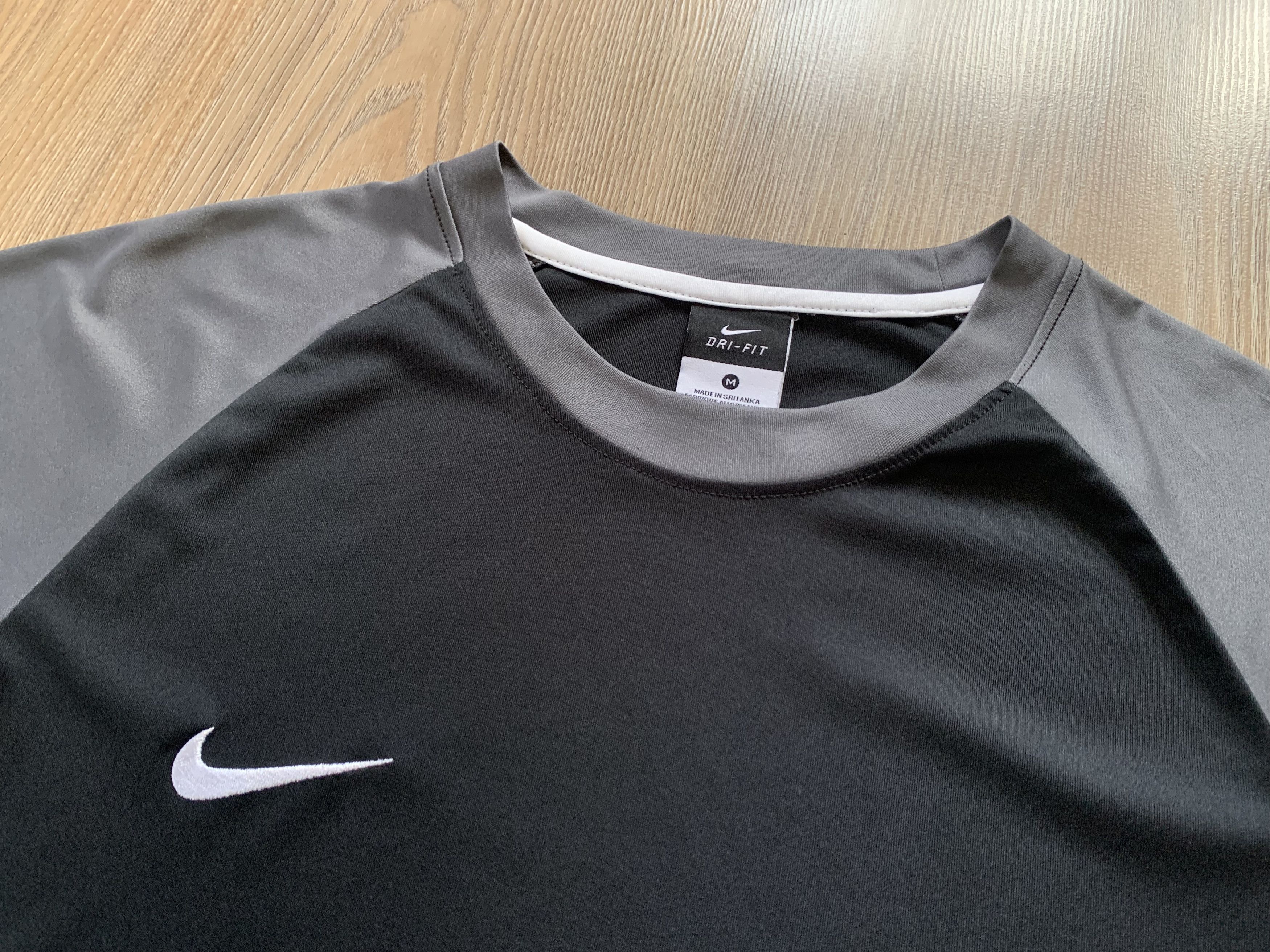 Nike Nike Dri Fit Sport Training T Shirt Size US M / EU 48-50 / 2 - 4 Thumbnail