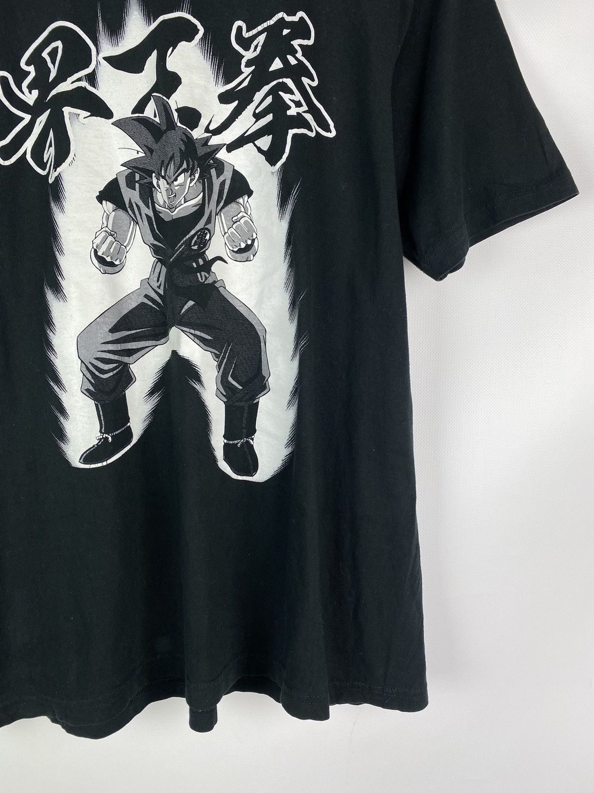 Anime Cospa Dragonballz vintage anime t shirt size Xl Size US XL / EU 56 / 4 - 6 Thumbnail