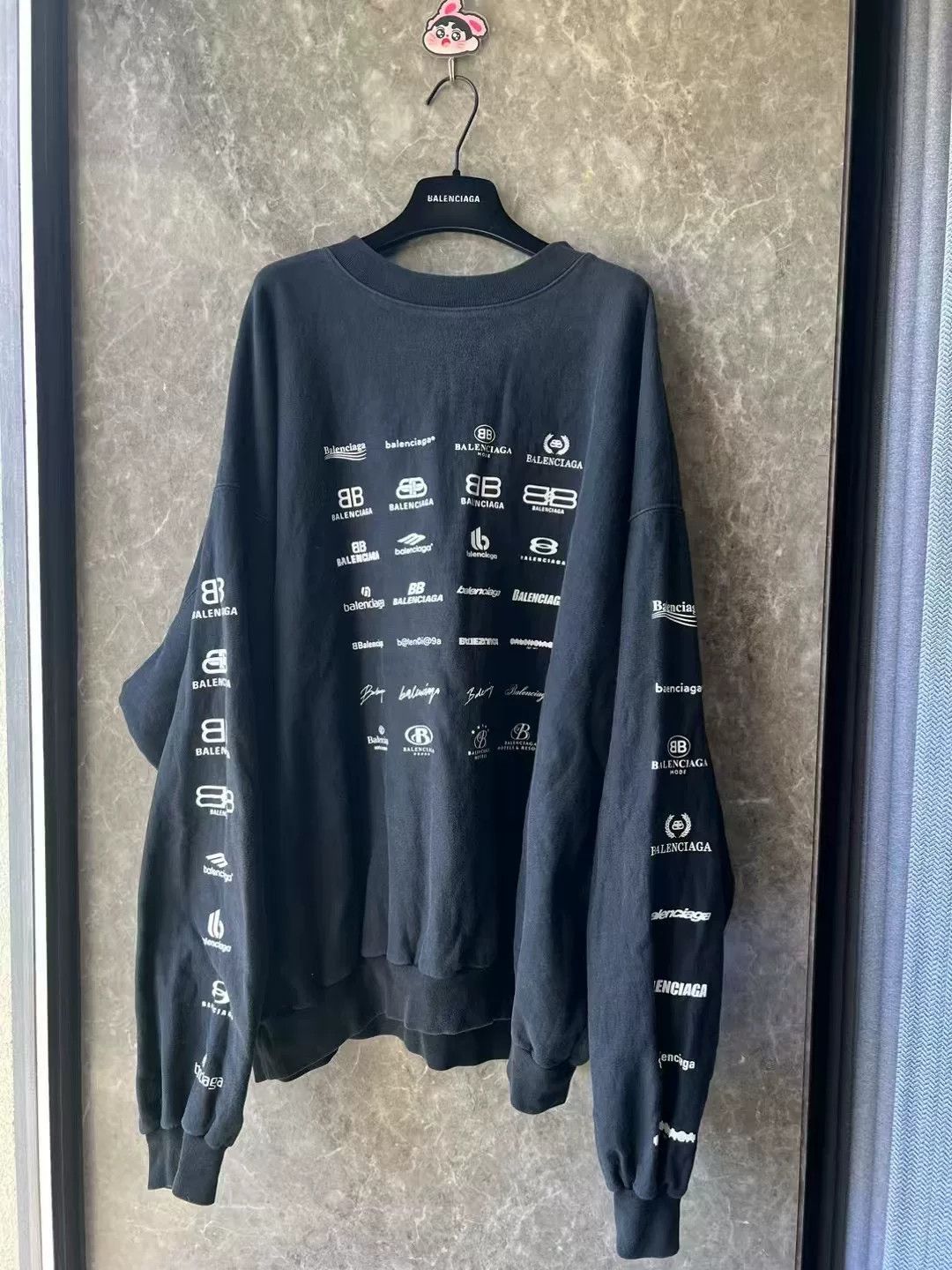 Balenciaga Balenciaga All-Over Logo Sweatshirt Size US M / EU 48-50 / 2 - 1 Thumbnail