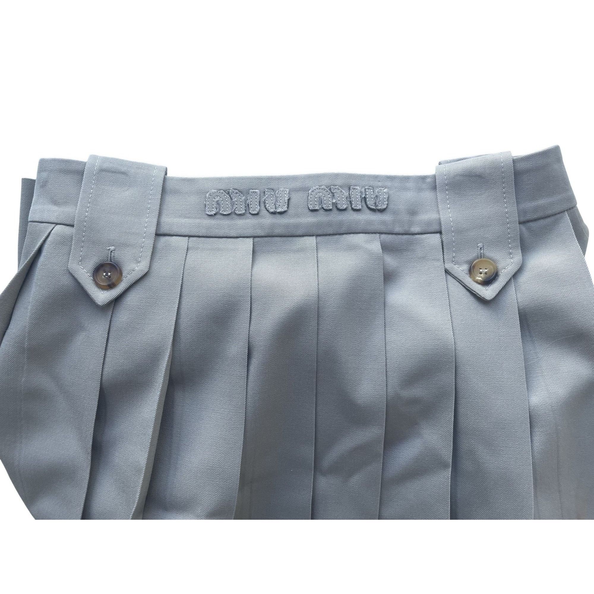 Miu Miu Miu Miu Gray Pleated Wool Skirt With Button Detail Made In I Size 36" / US 14 / IT 50 - 3 Thumbnail